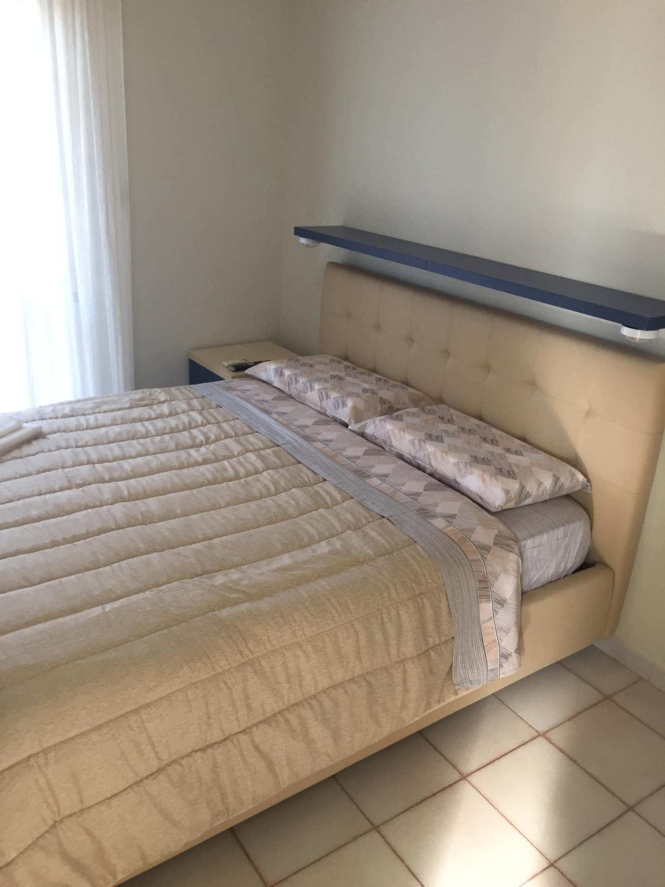 Double Room with Private Bathroom - Photo 1