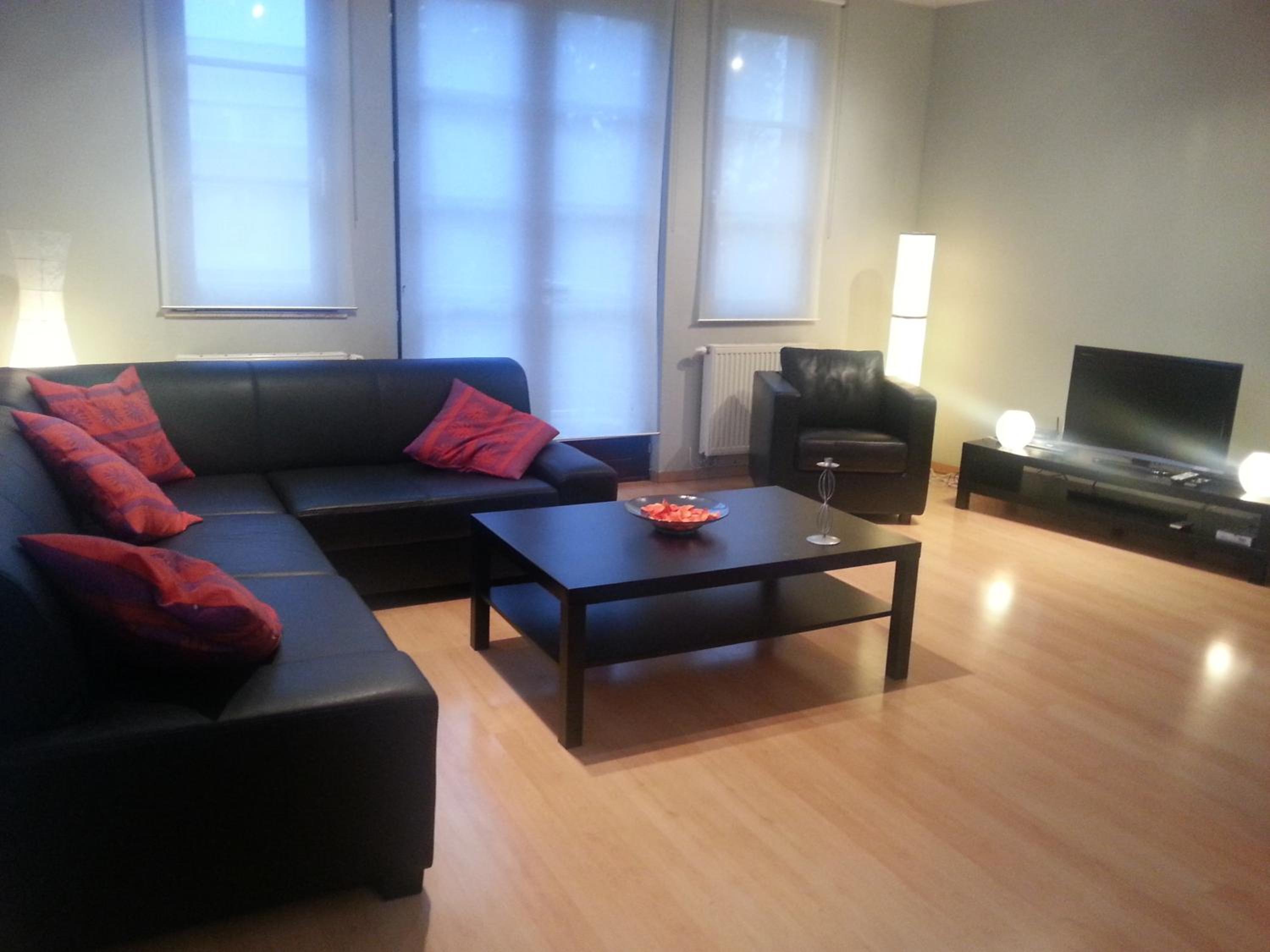 Two-Bedroom Apartment with Balcony photo 1