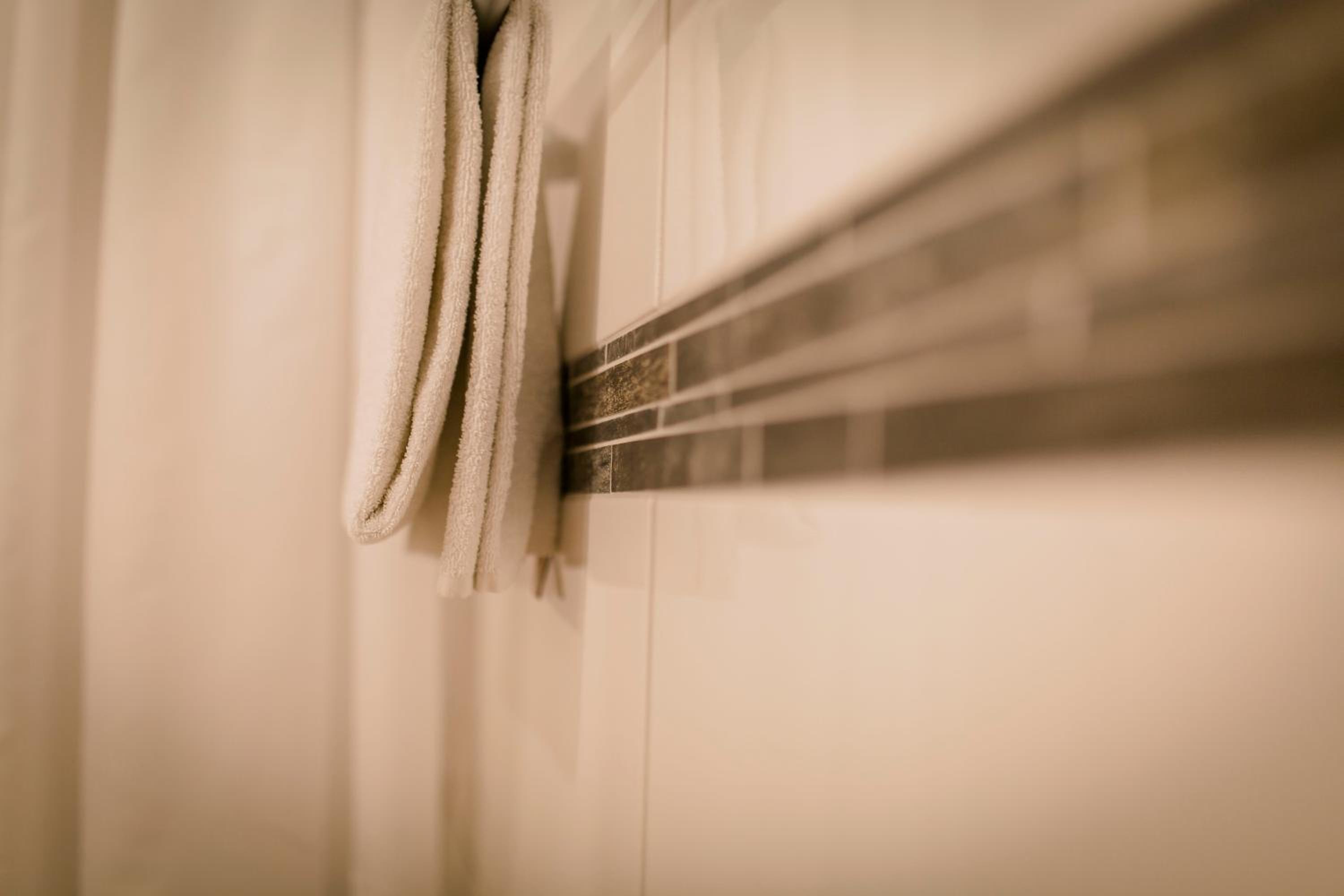Quadruple Room - Photo 11