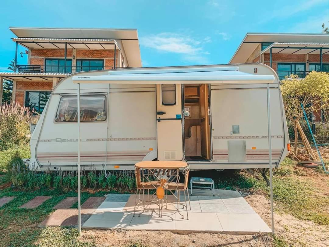 Caravan - Photo 11