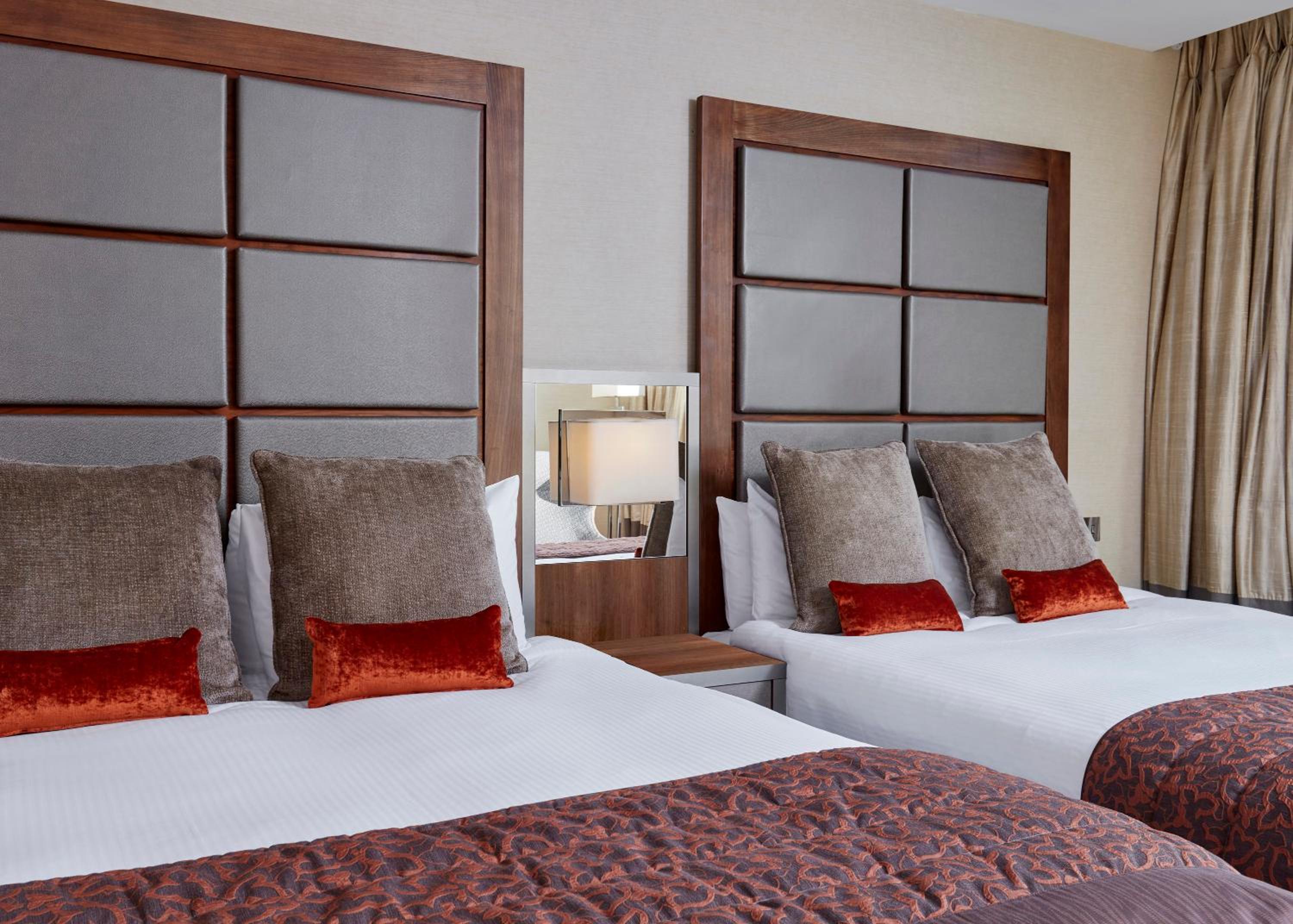 Superior Queen Room with Two Queen Beds