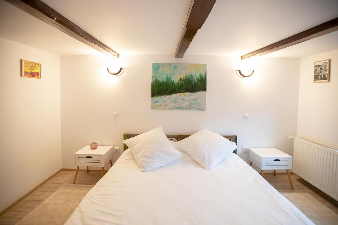 Double or Twin Room with Terrace - Photo 7
