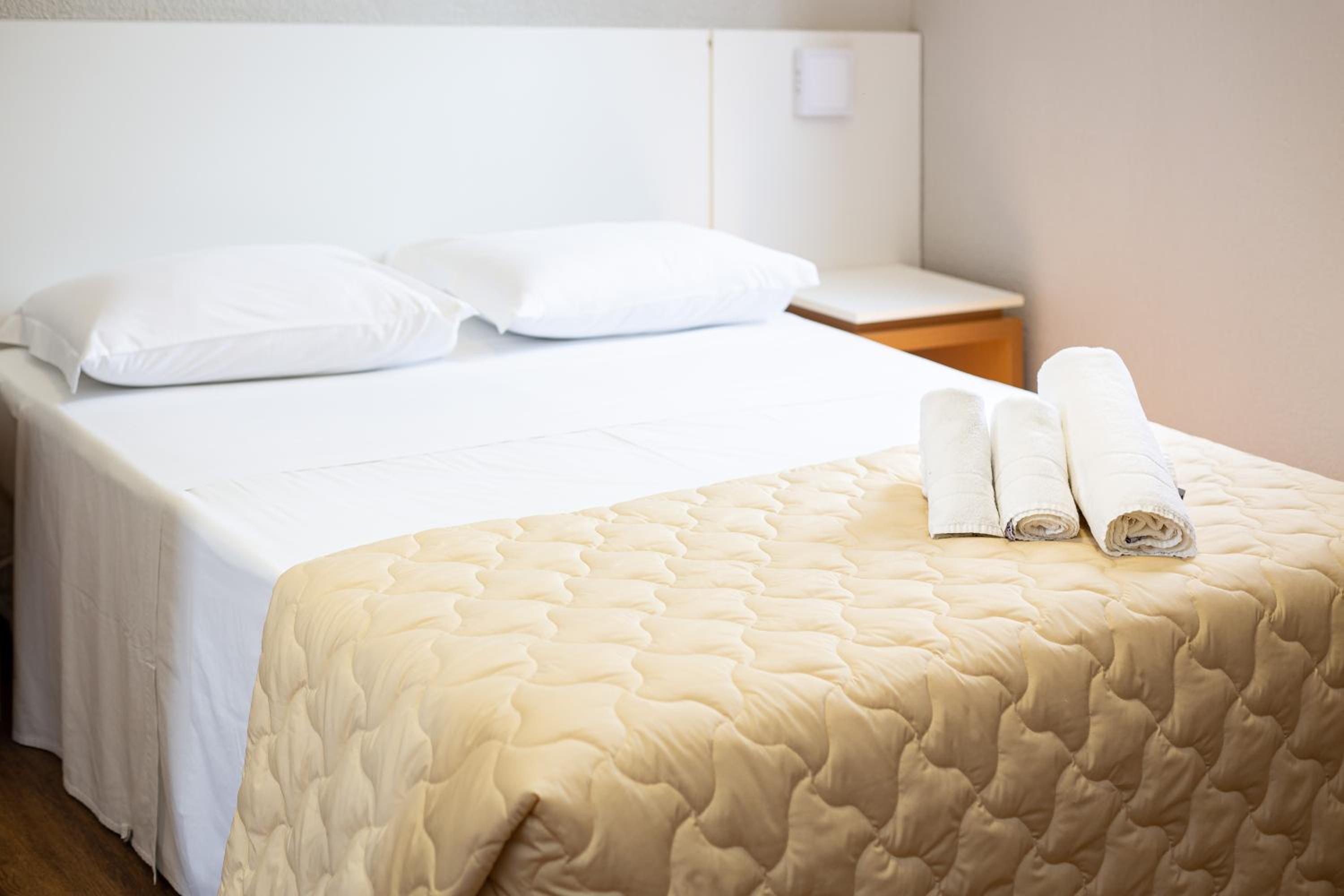 Standard Double or Twin Room photo 1