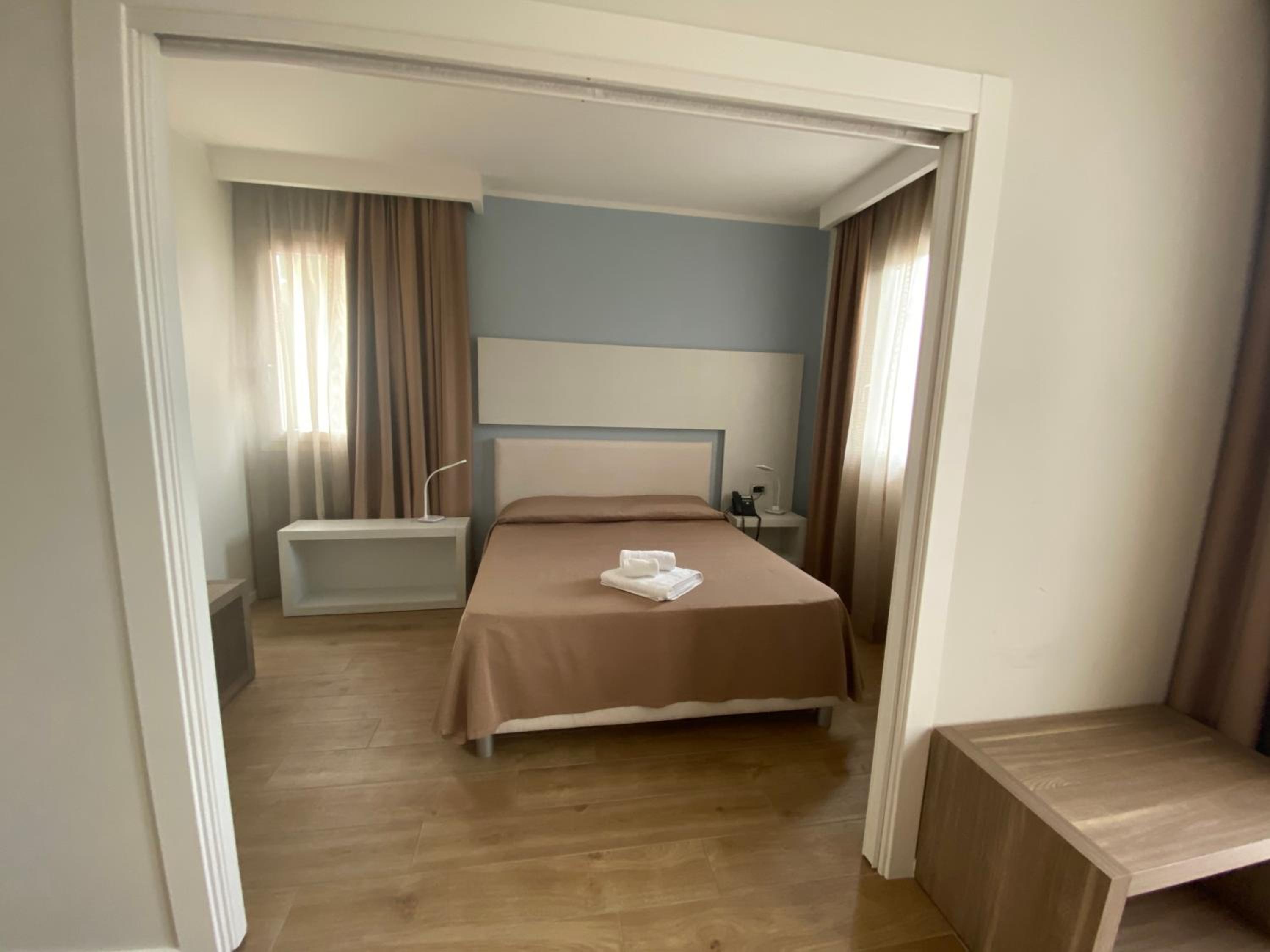Deluxe Quadruple Room photo 2