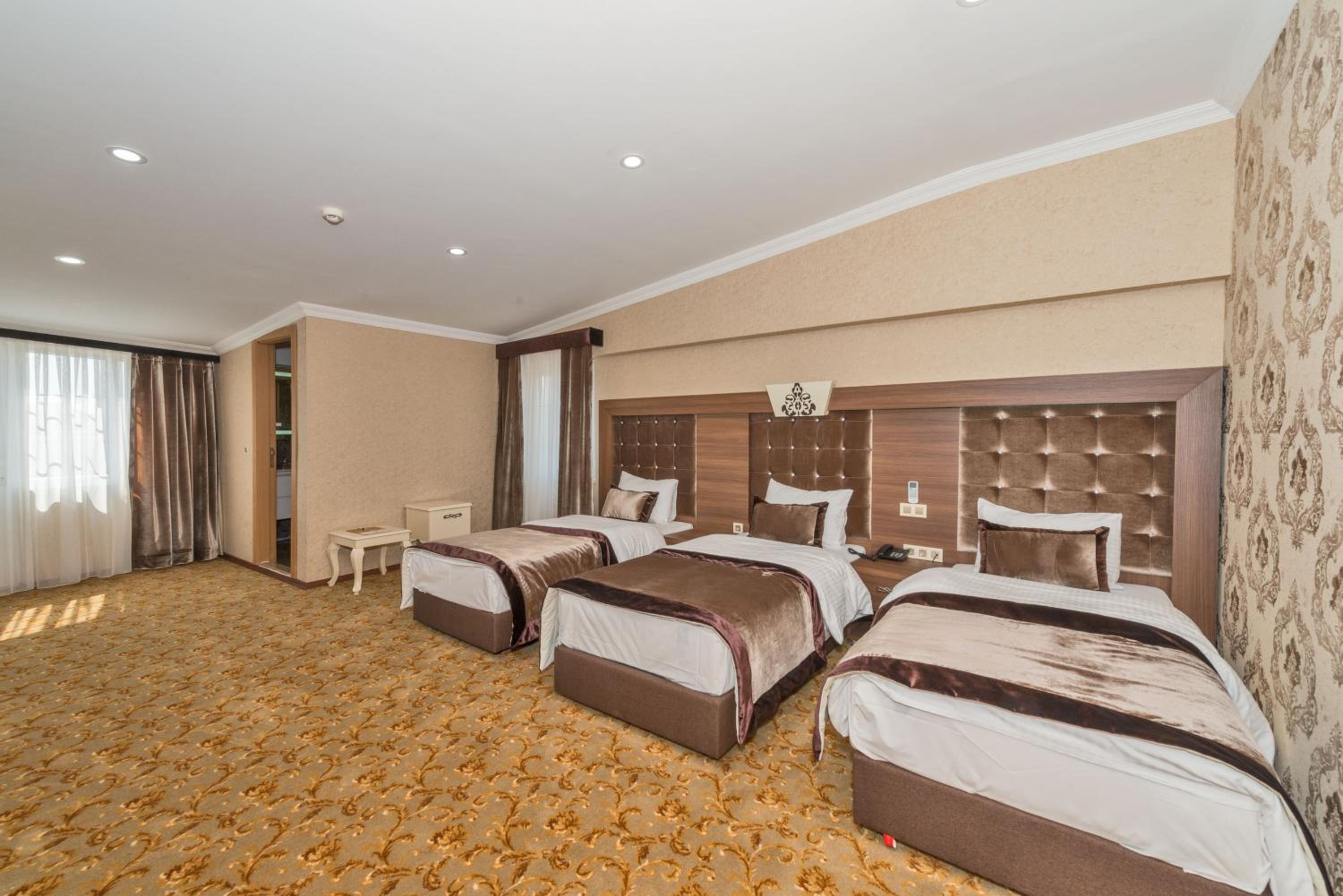 Triple Room with Balcony photo 2