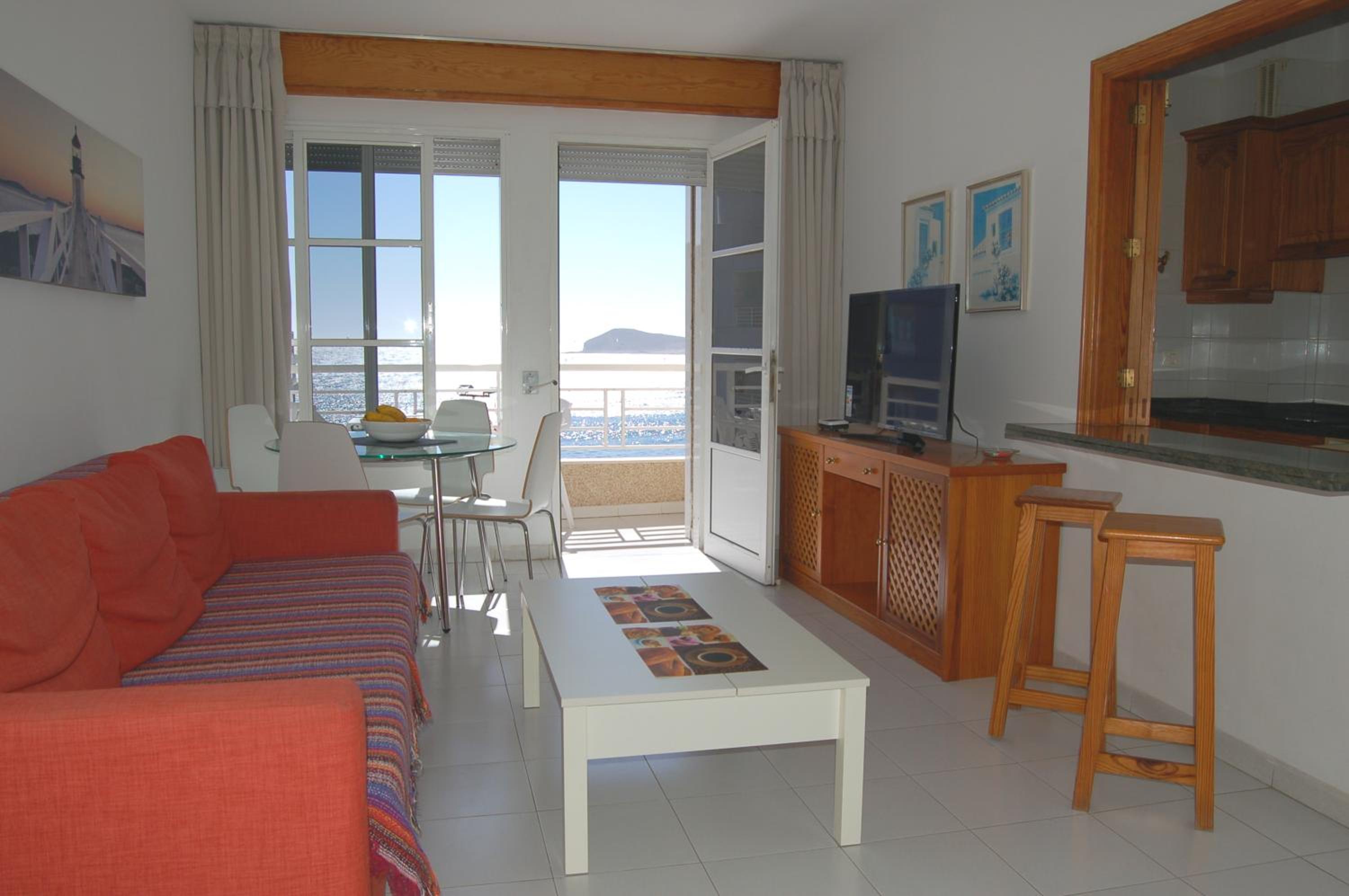 Apartamento con vista al mar