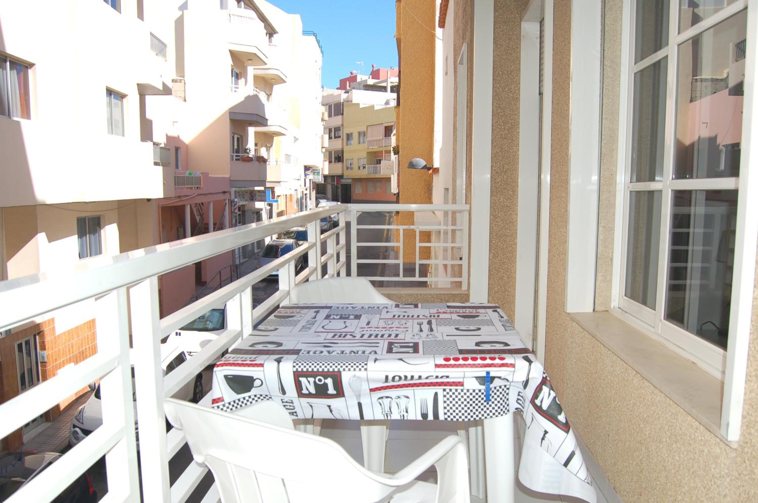 Apartment with City View photo 2