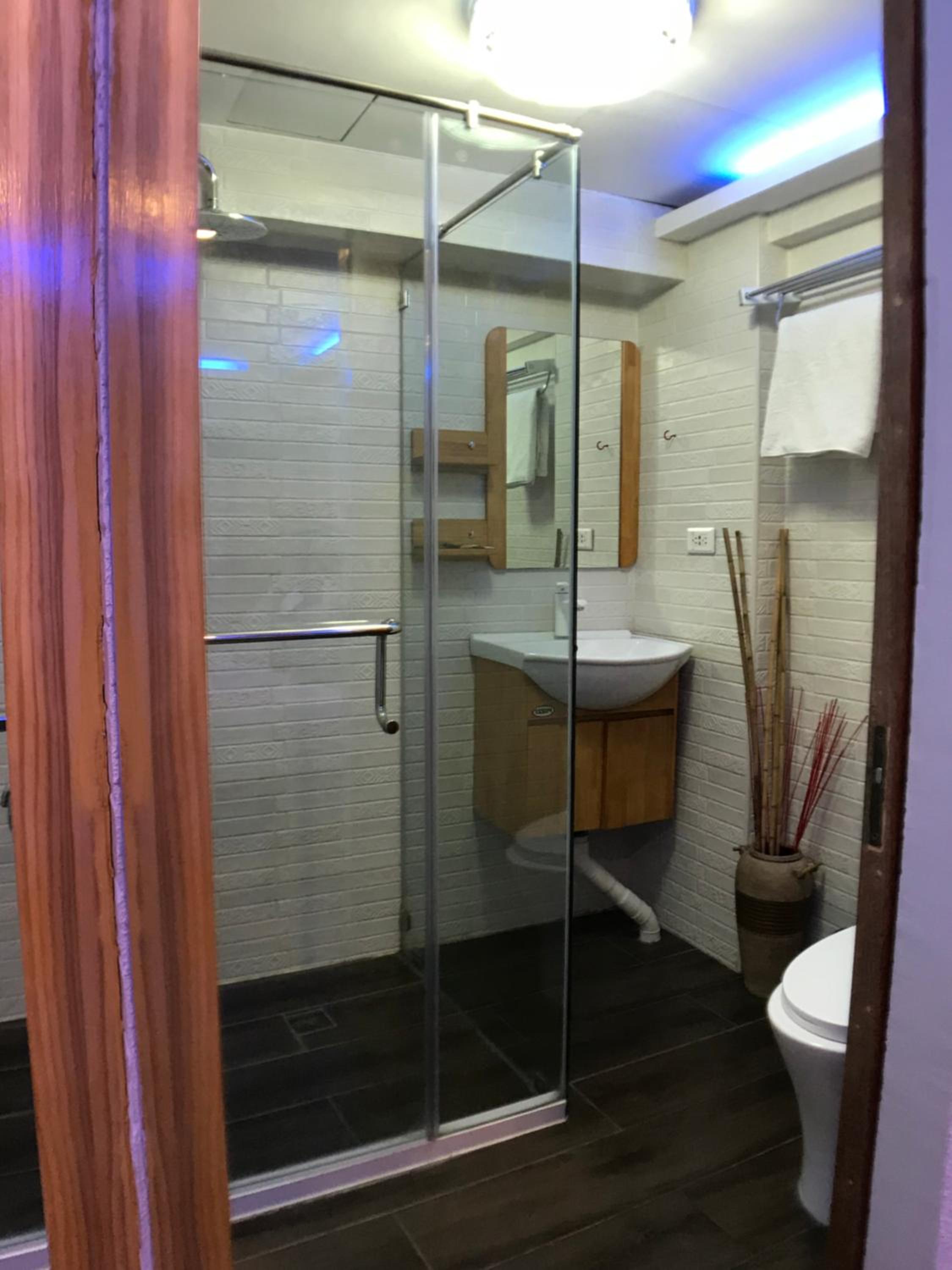 Standard Studio Suite - Photo 3