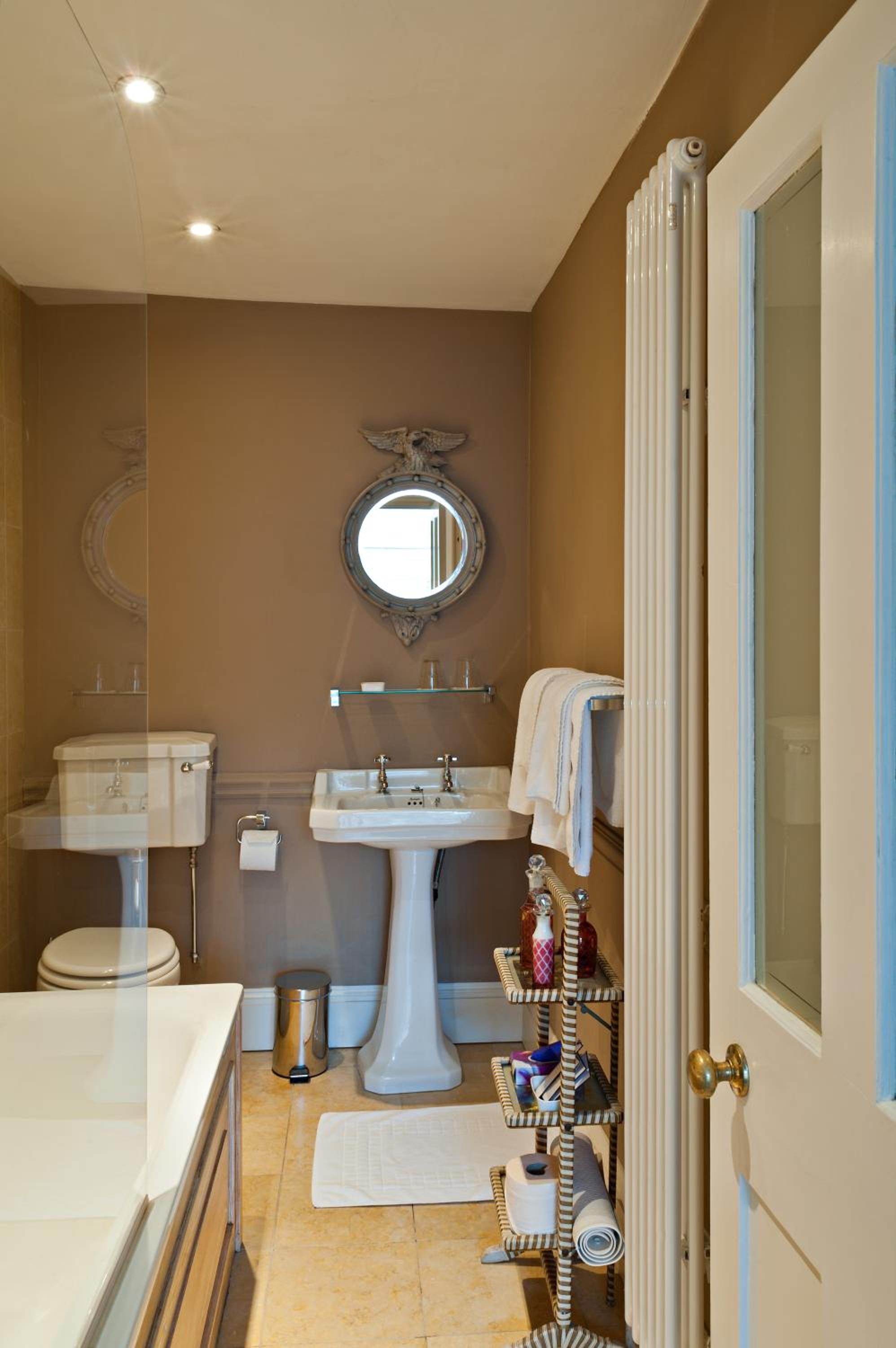 Luxury Double Room with Garden View - First Floor - Photo 3