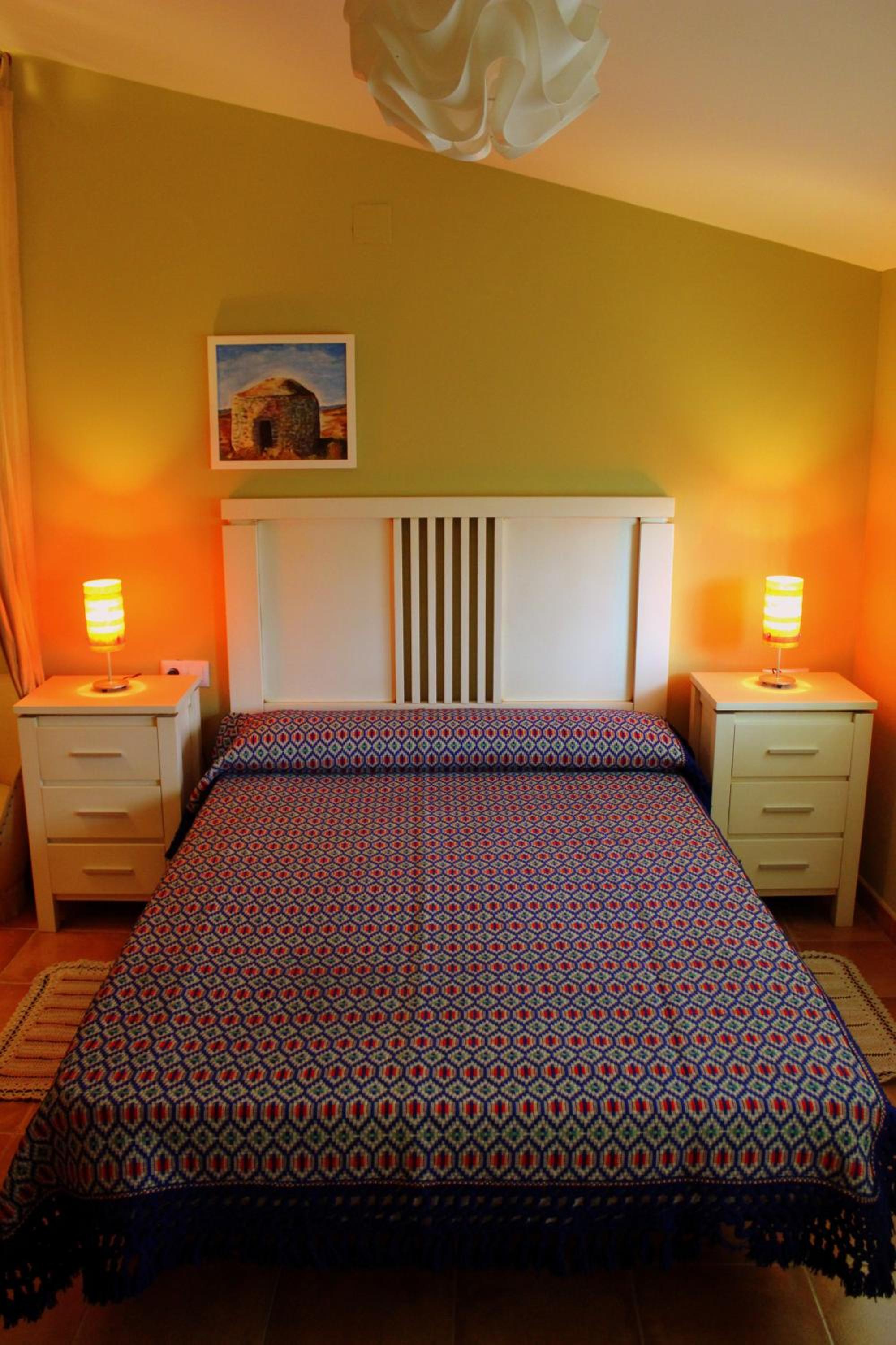 Two-Bedroom House - Photo 32