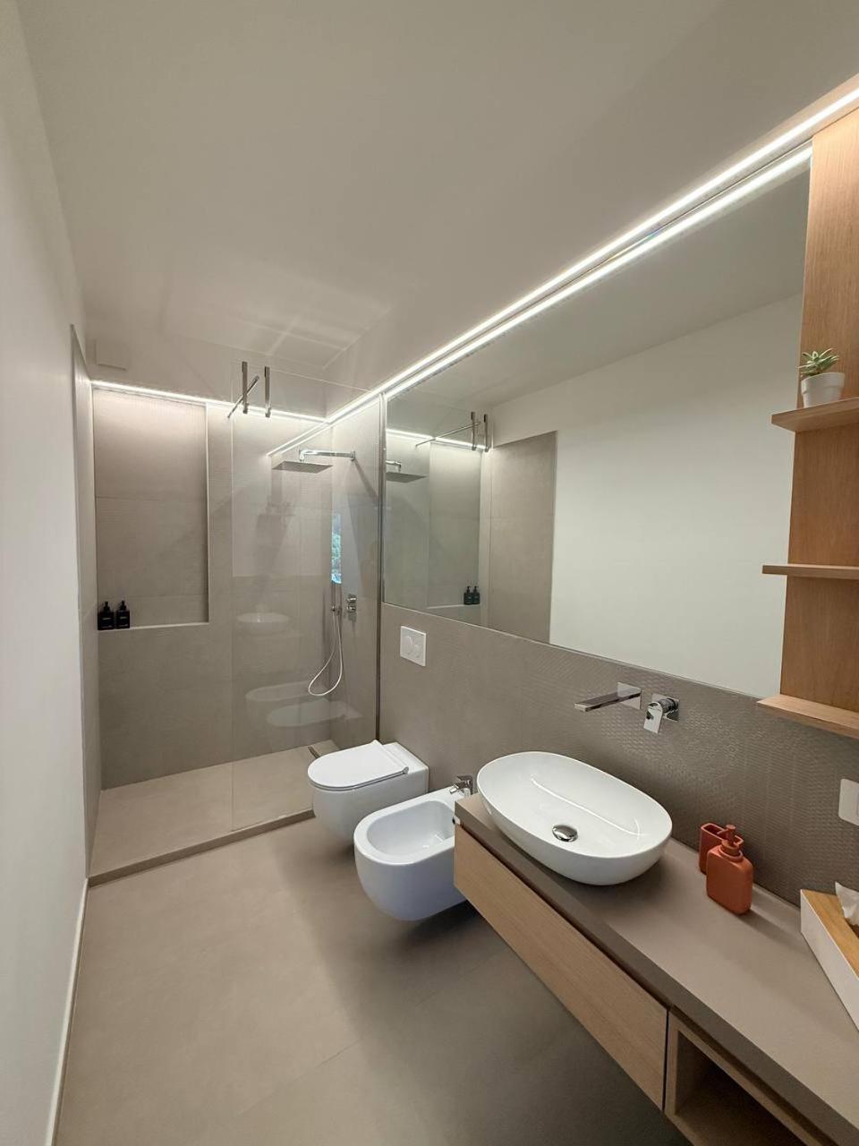 One-Bedroom House photo 3