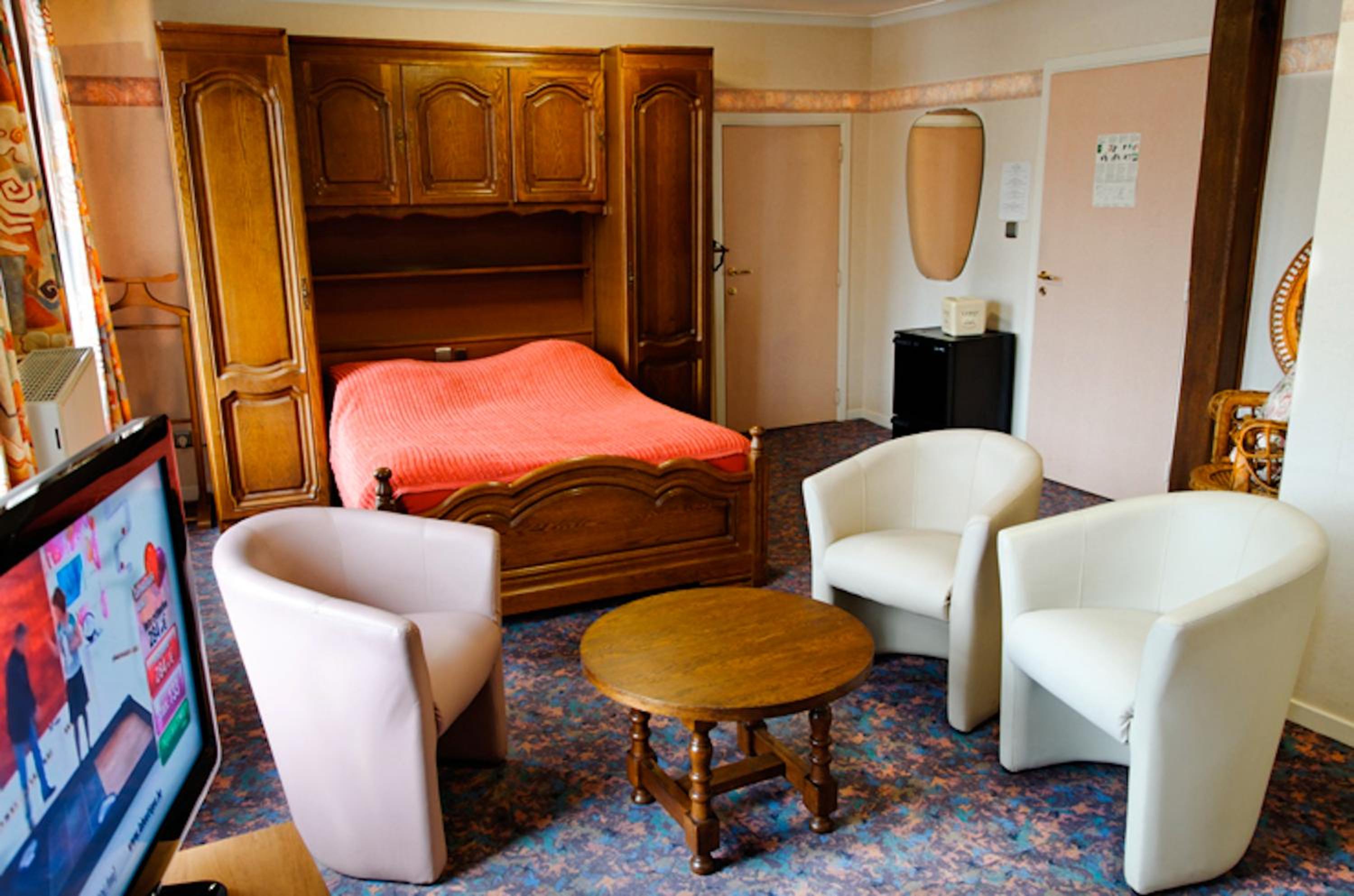 Suite With River View photo 2