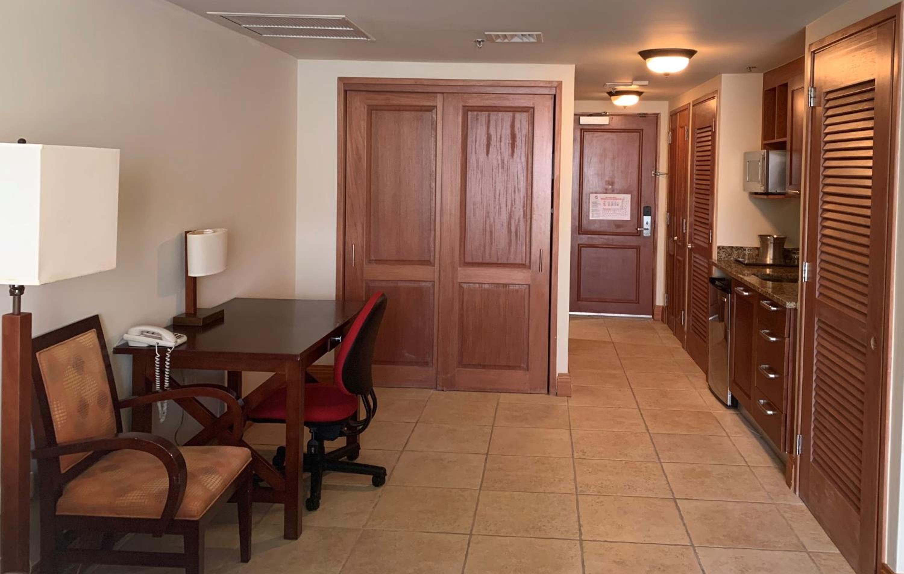 Deluxe Studio Suite photo 3