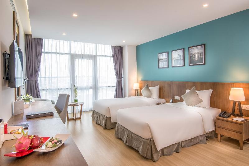 Deluxe Twin Room photo 2