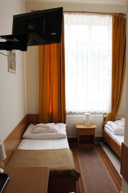 Single Room photo 1