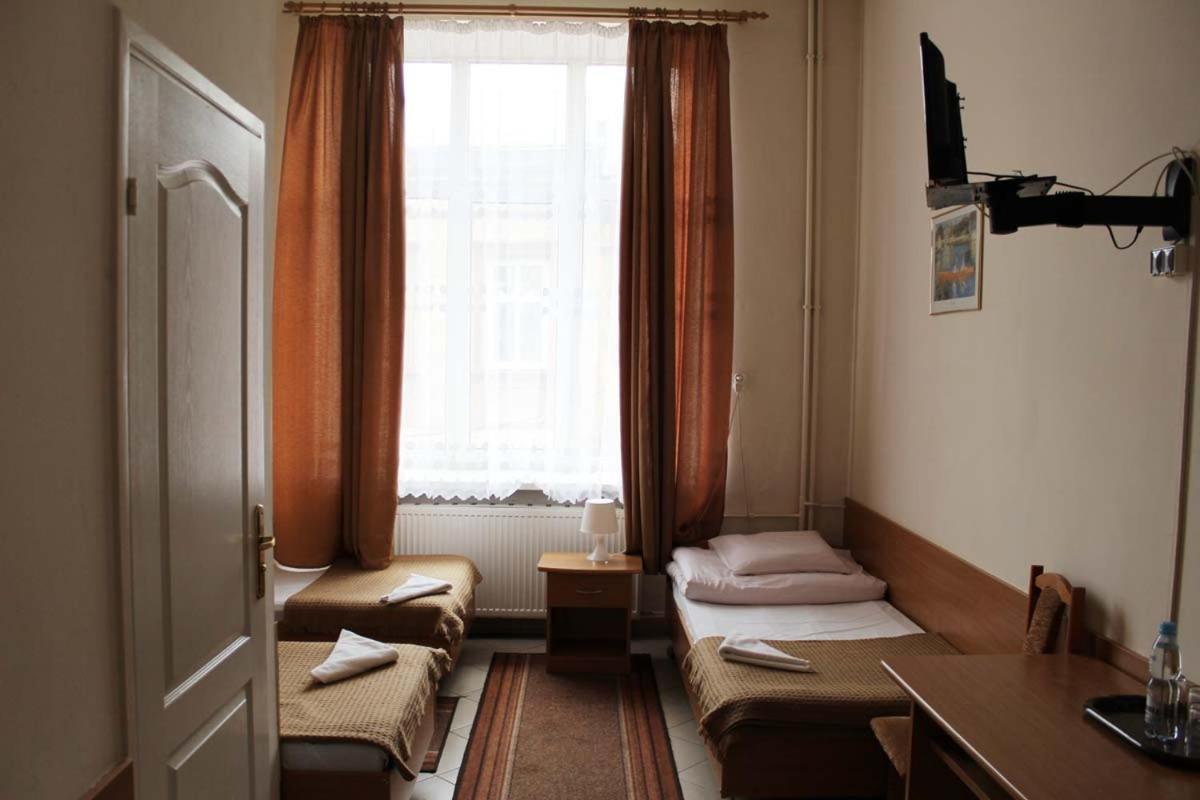 Triple Room - Photo 1