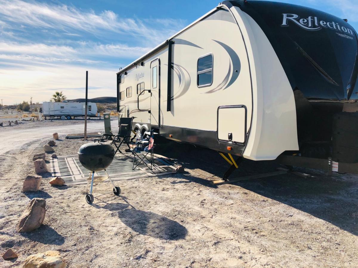 Caravan photo 2