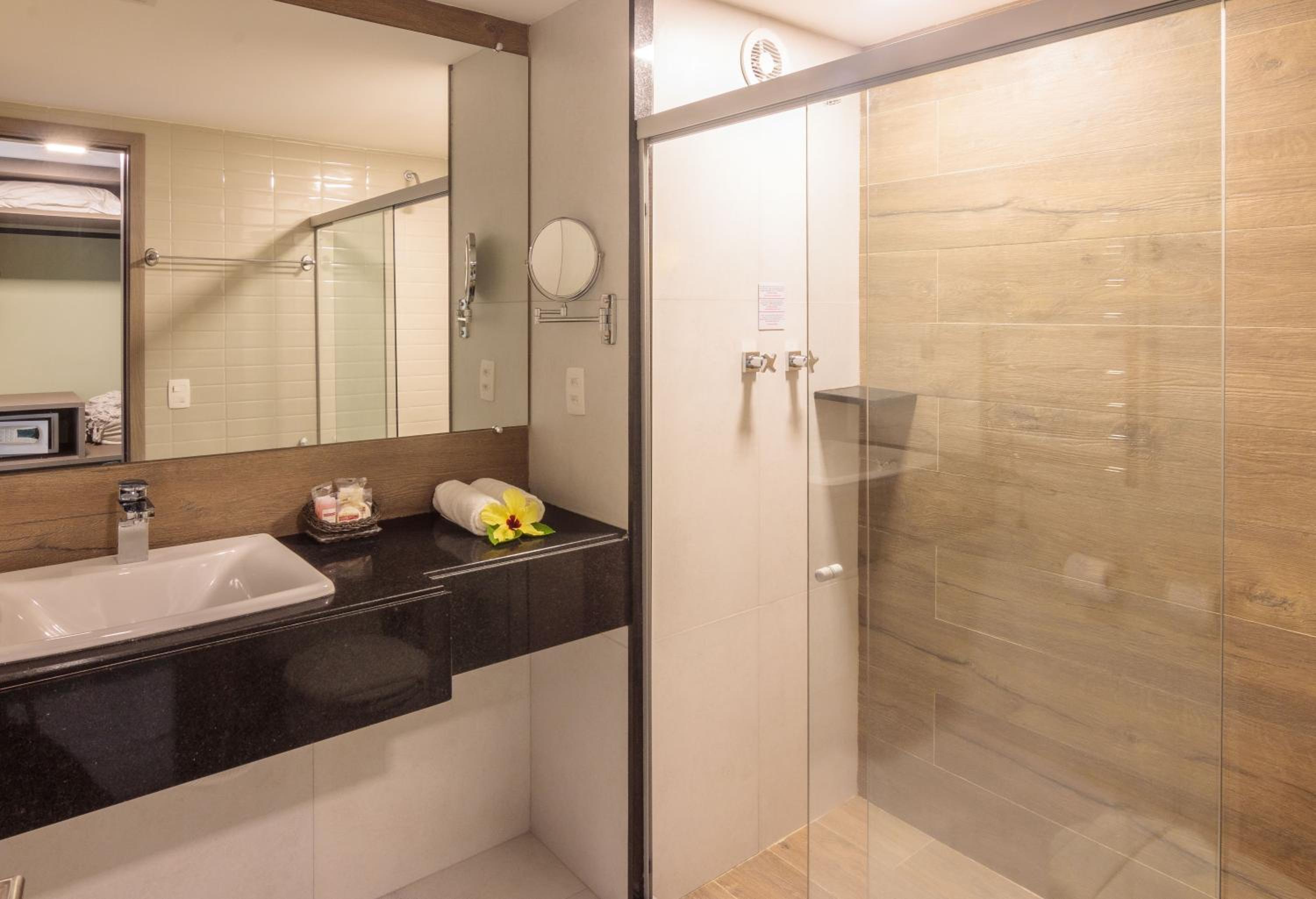 Superior Double Room (2 Adults + 2 Children) - Photo 6