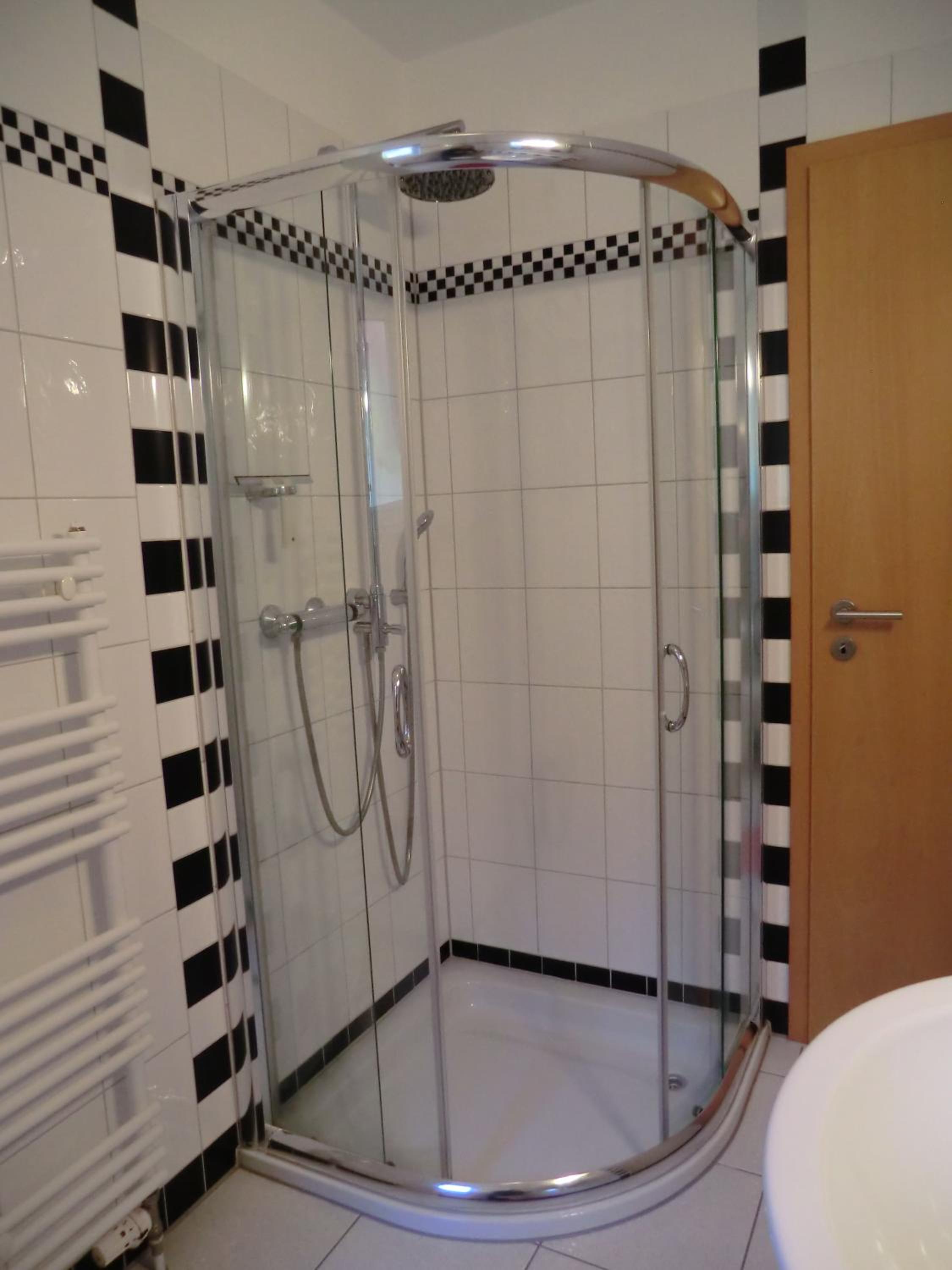 One-Bedroom Apartment with Terrace photo 3