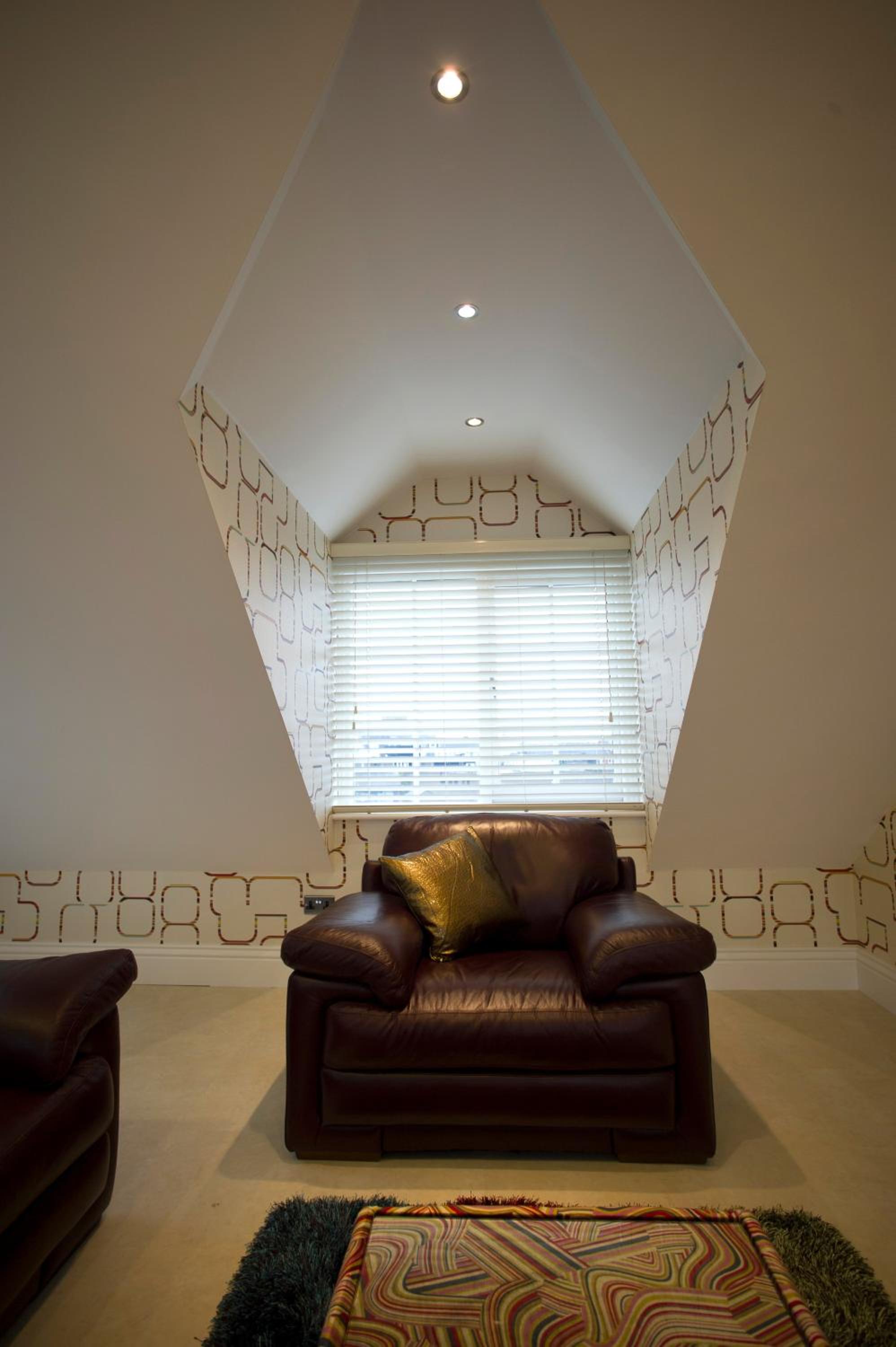 Three-Bedroom Luxury Duplex Suite photo 2