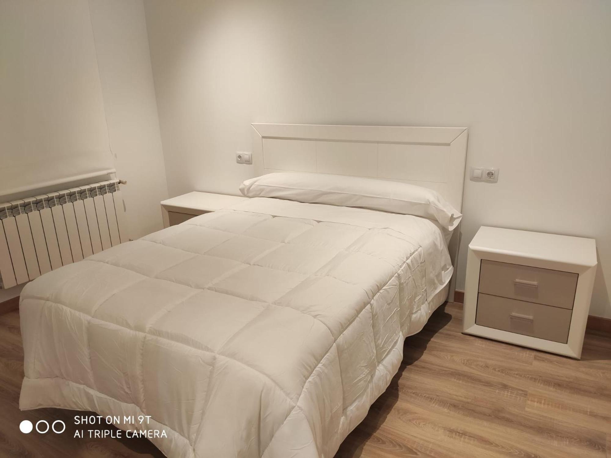Family Suite with Balcony - Photo 4