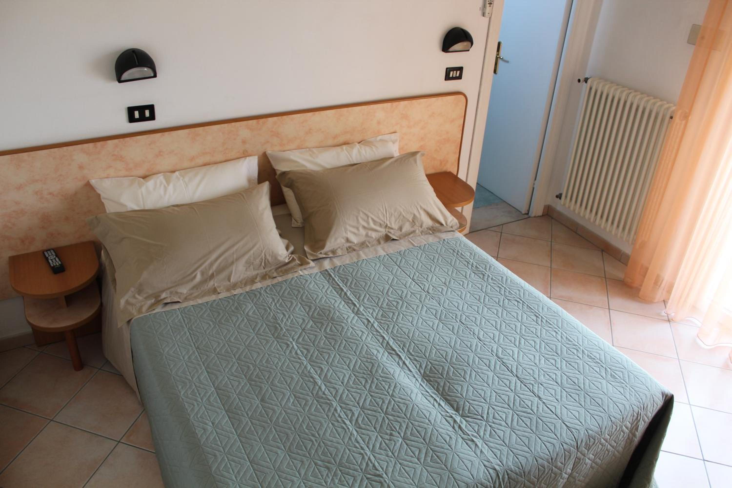 Triple Room with Terrace