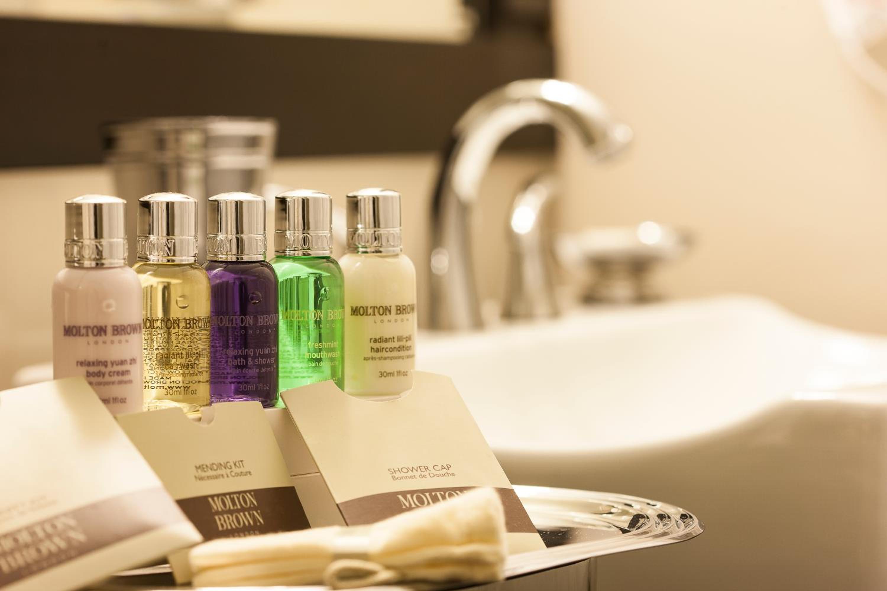 Premium Junior Suite photo 2