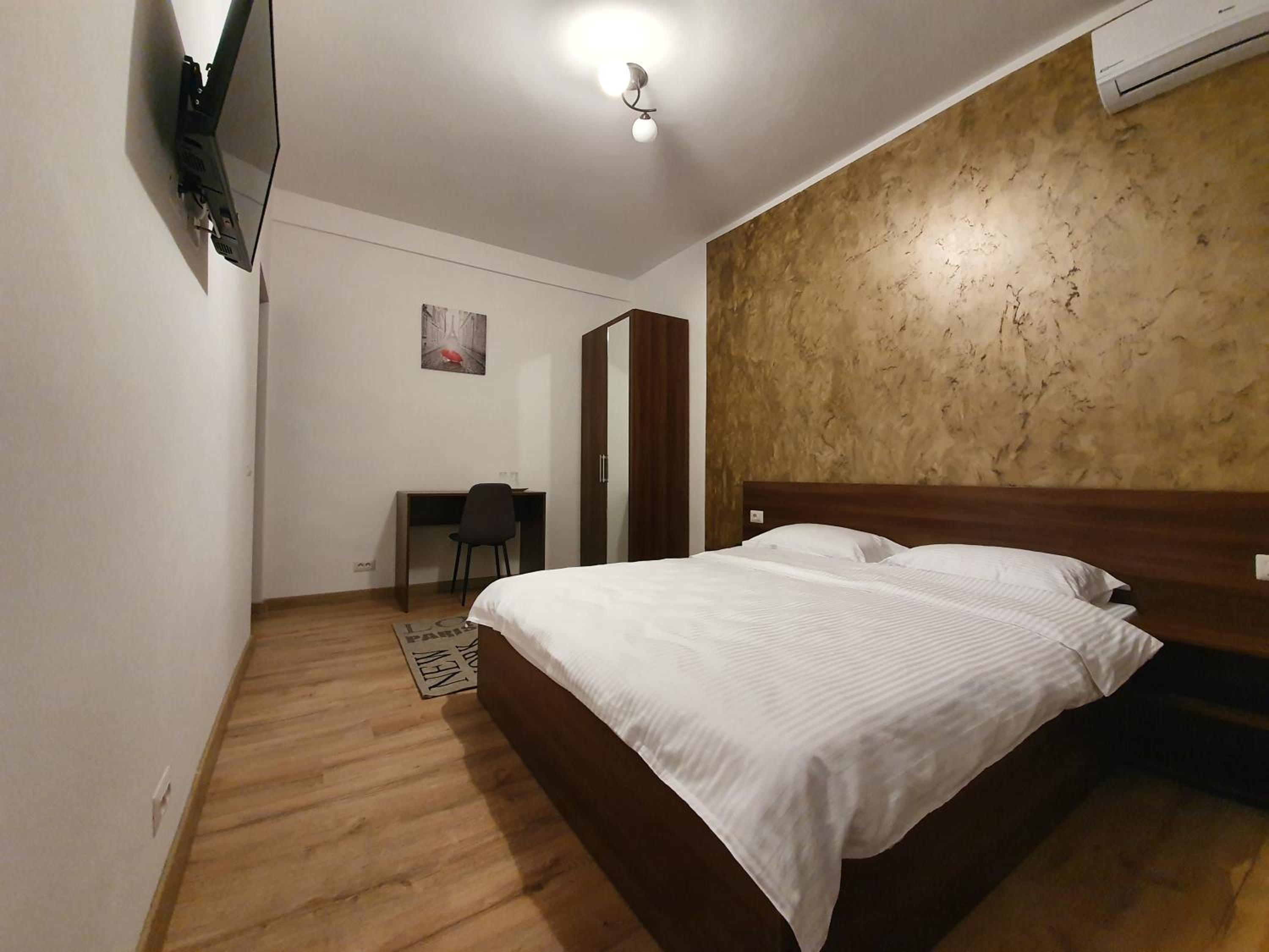 Deluxe Double Room photo 3