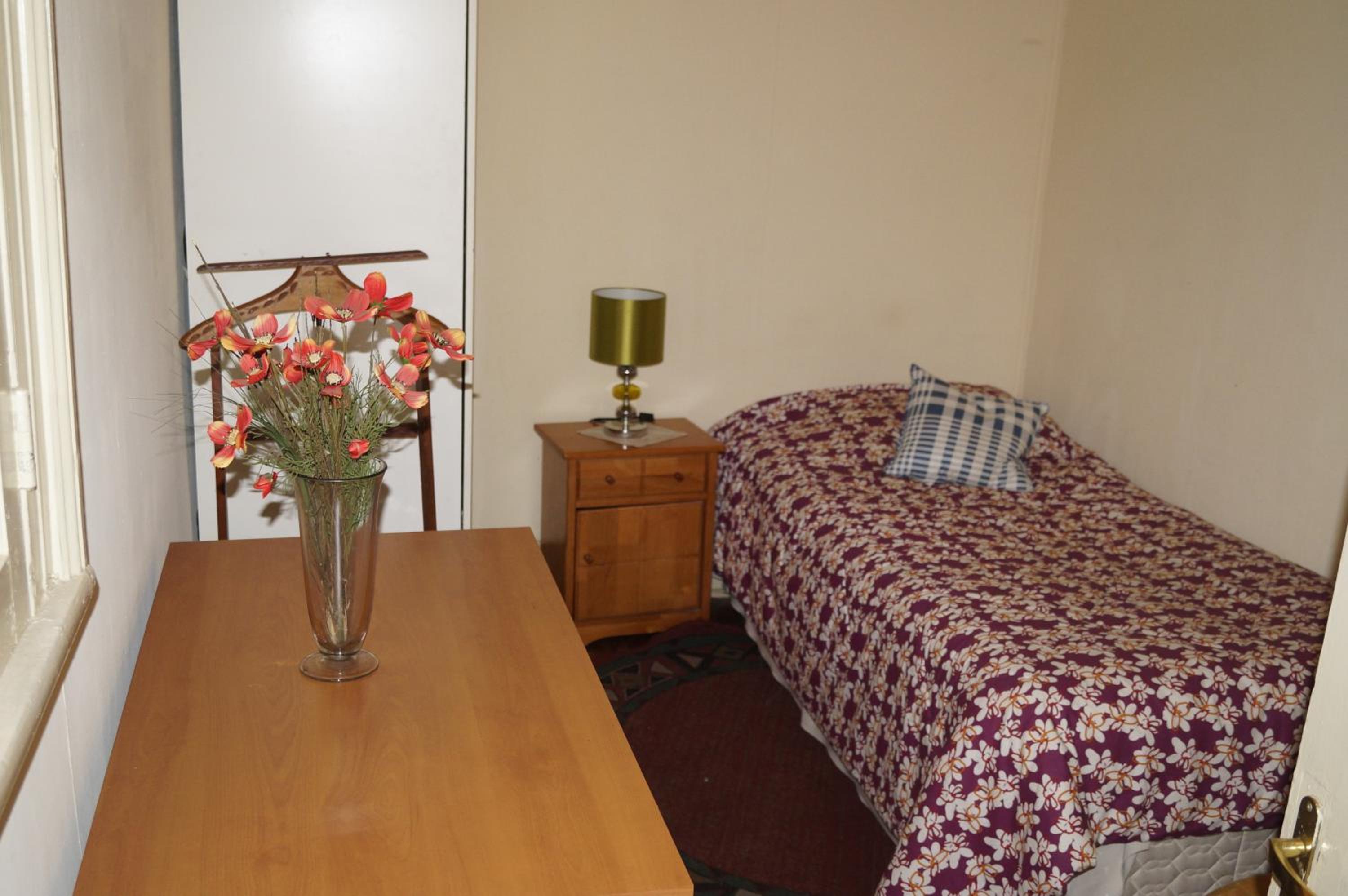 Standard Single Room photo 2