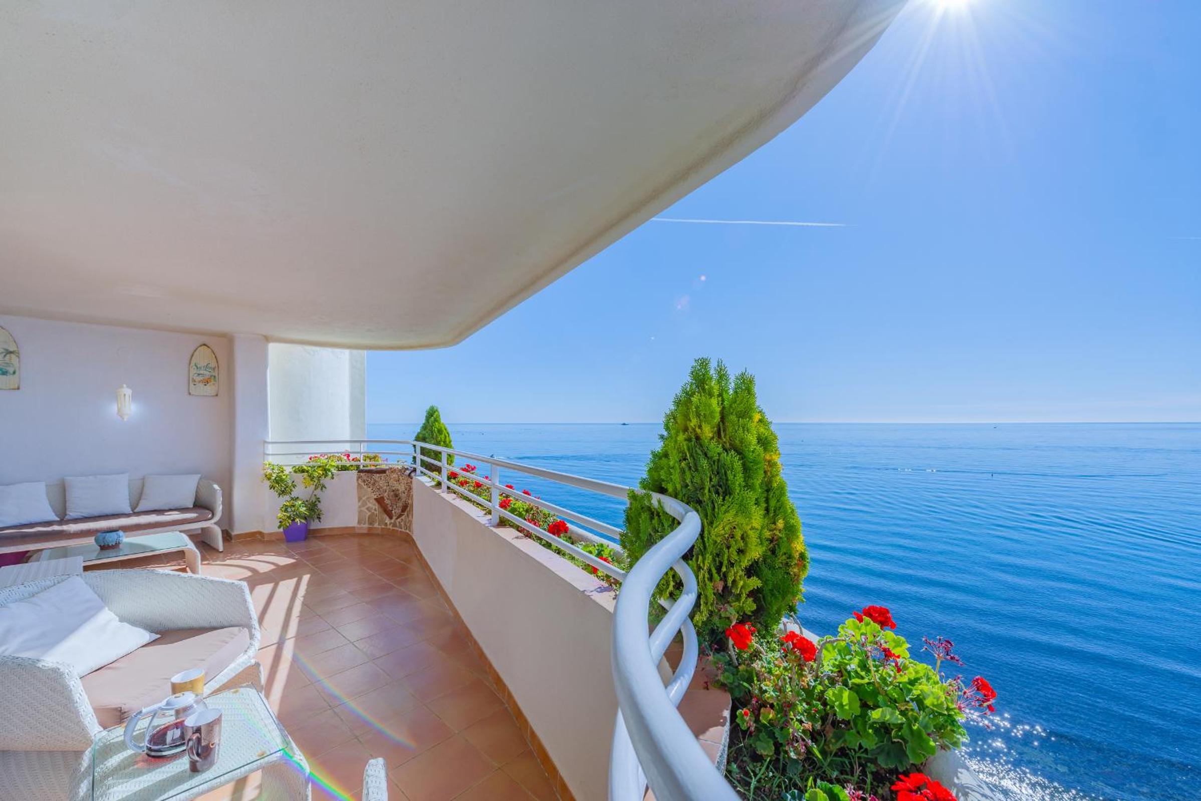 Apartment with Sea View - Photo 53