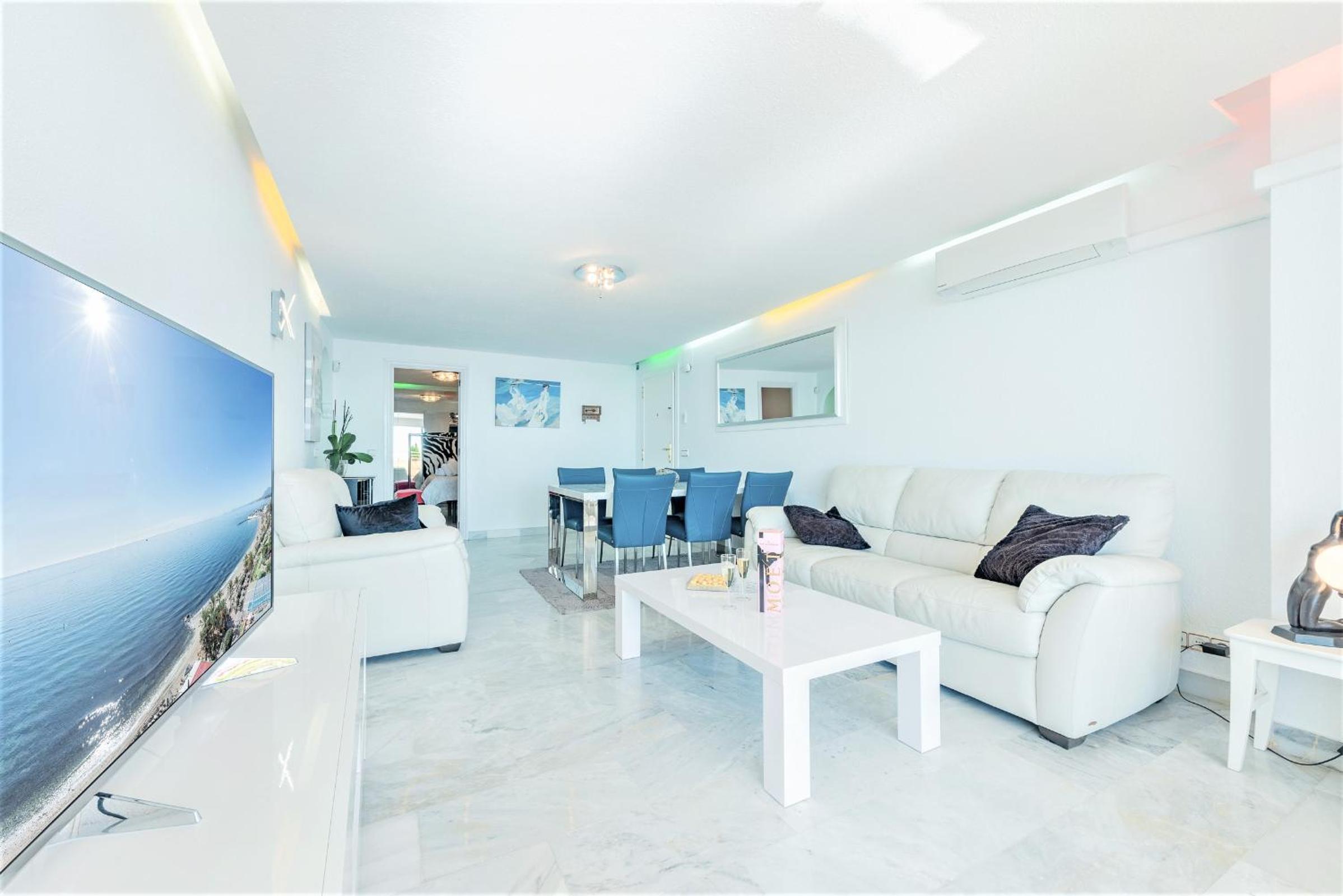 Apartment with Sea View - Photo 27