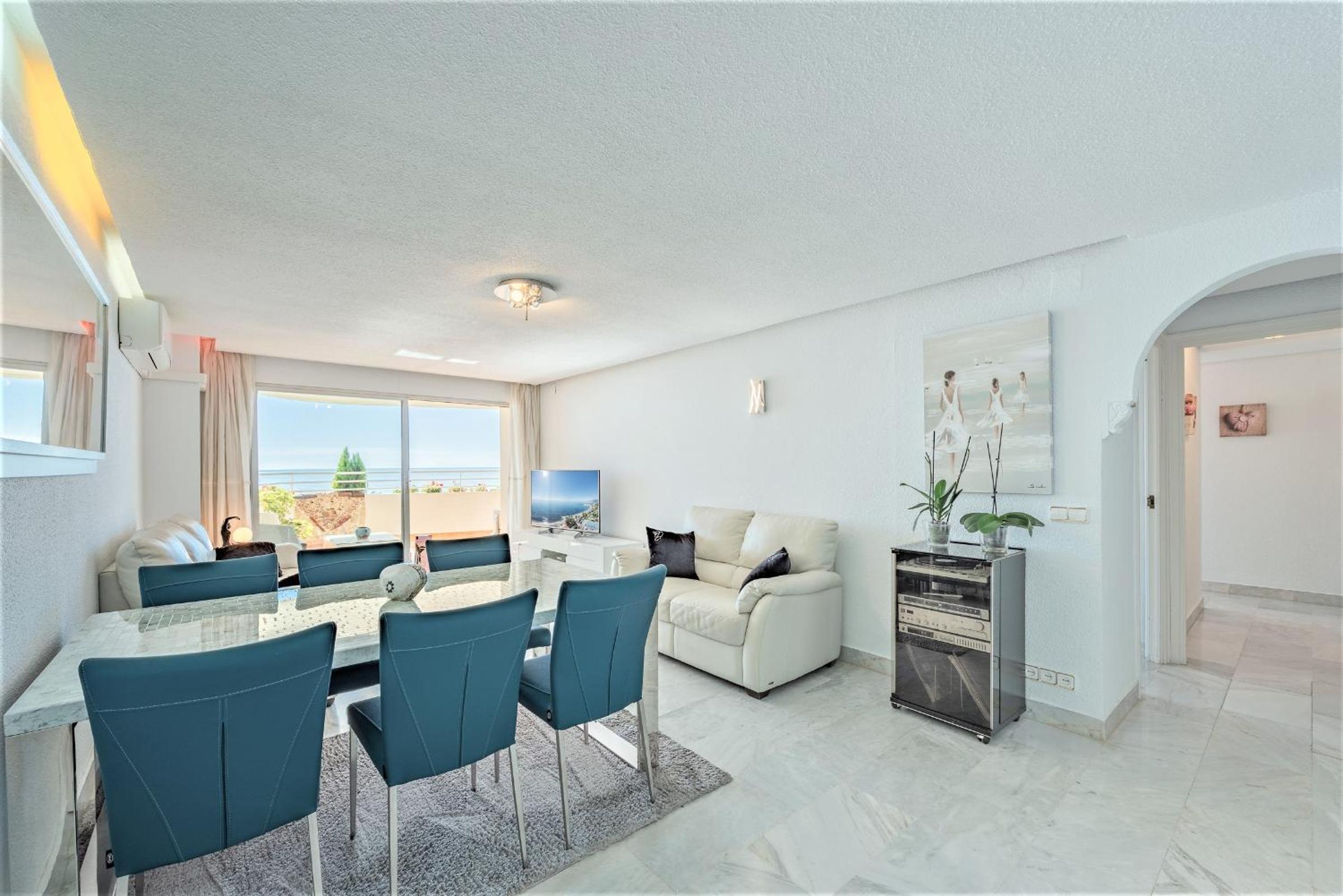 Apartment with Sea View - Photo 26