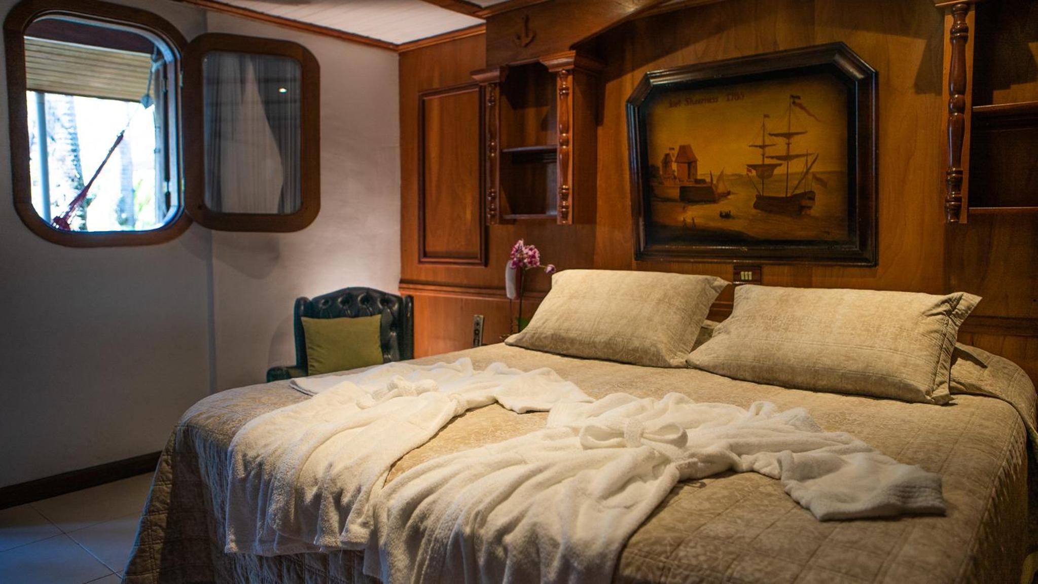 Deluxe Double or Twin Room photo 2