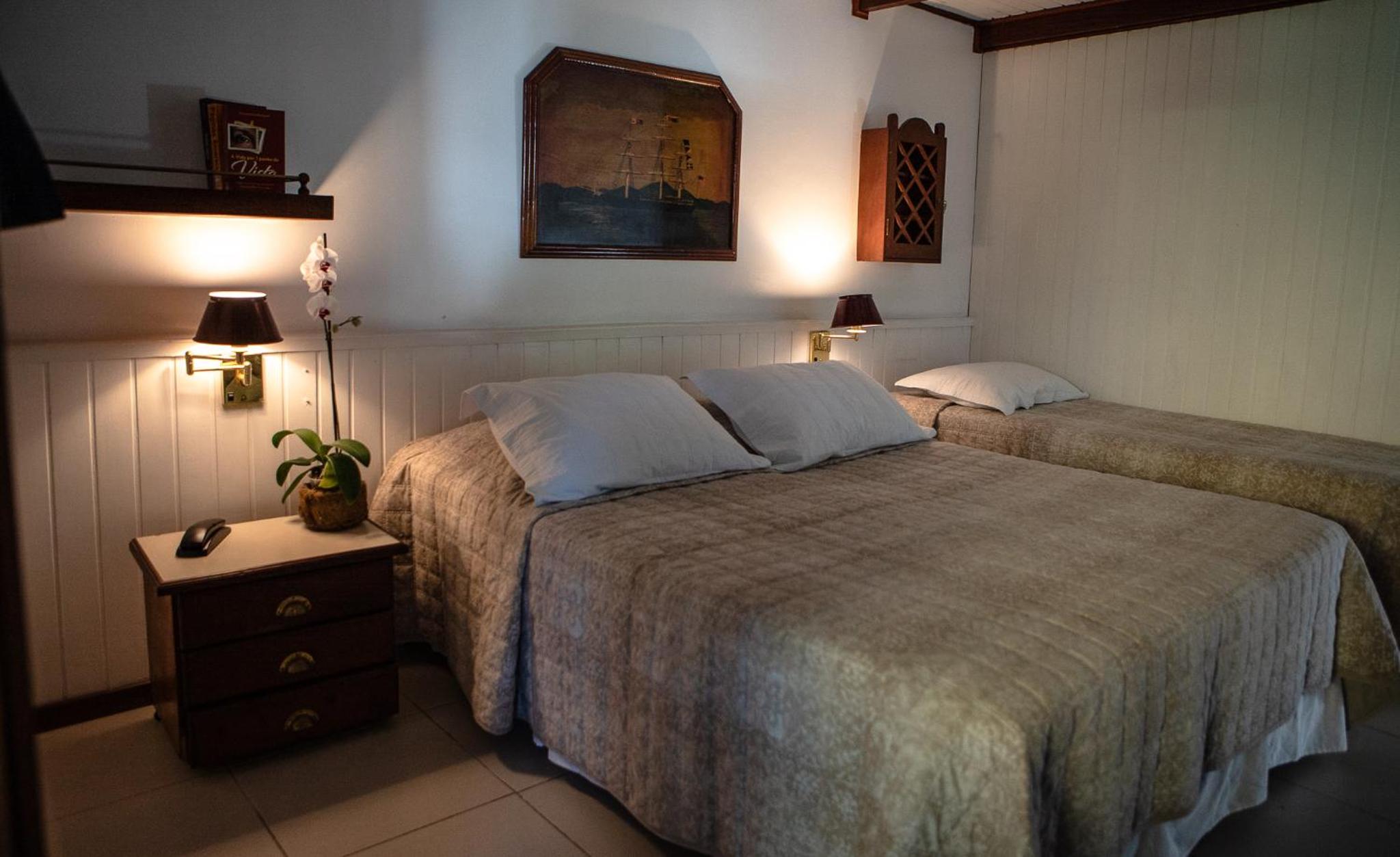 Standard Double or Twin Room - Photo 5
