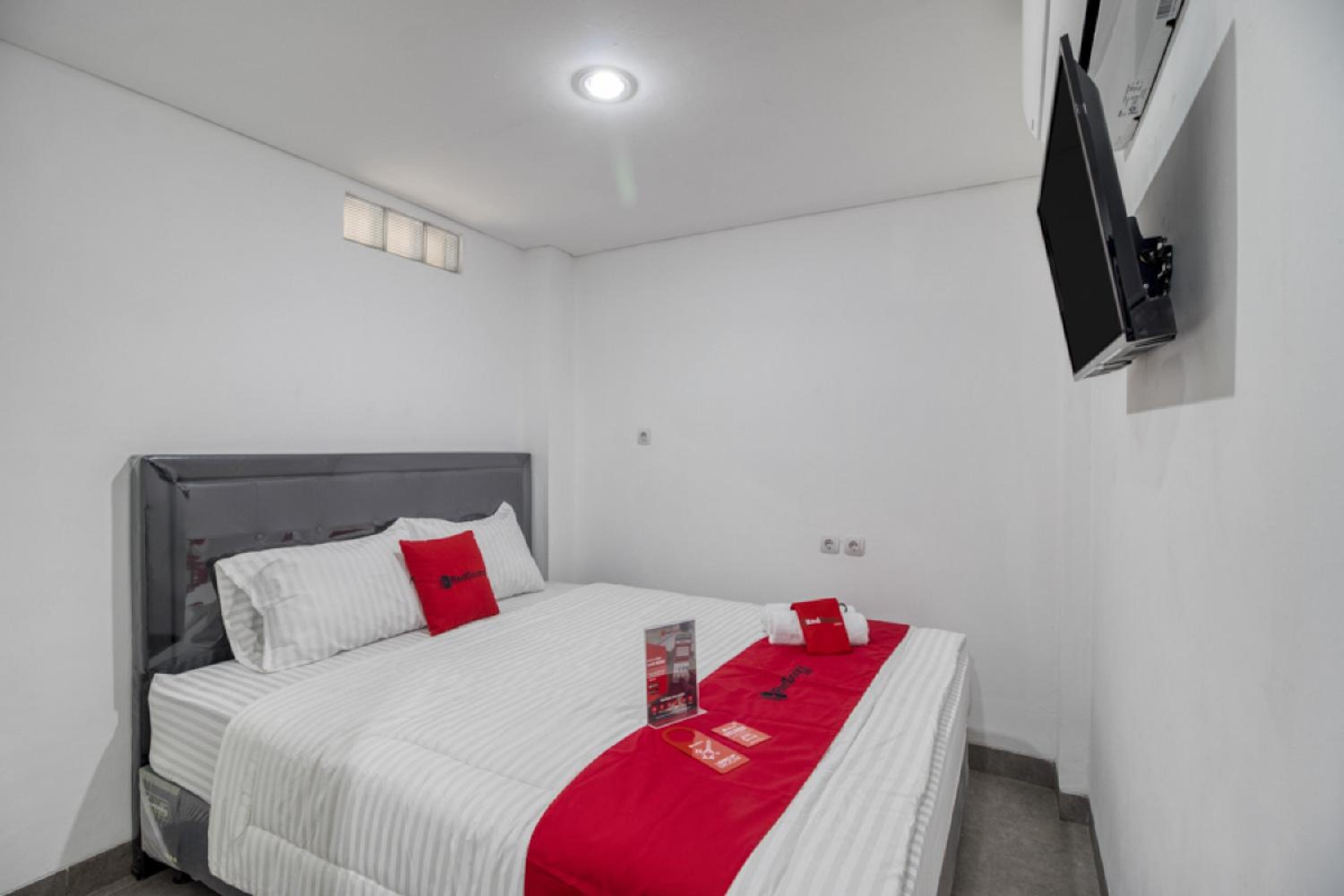 Double Room - Photo 2