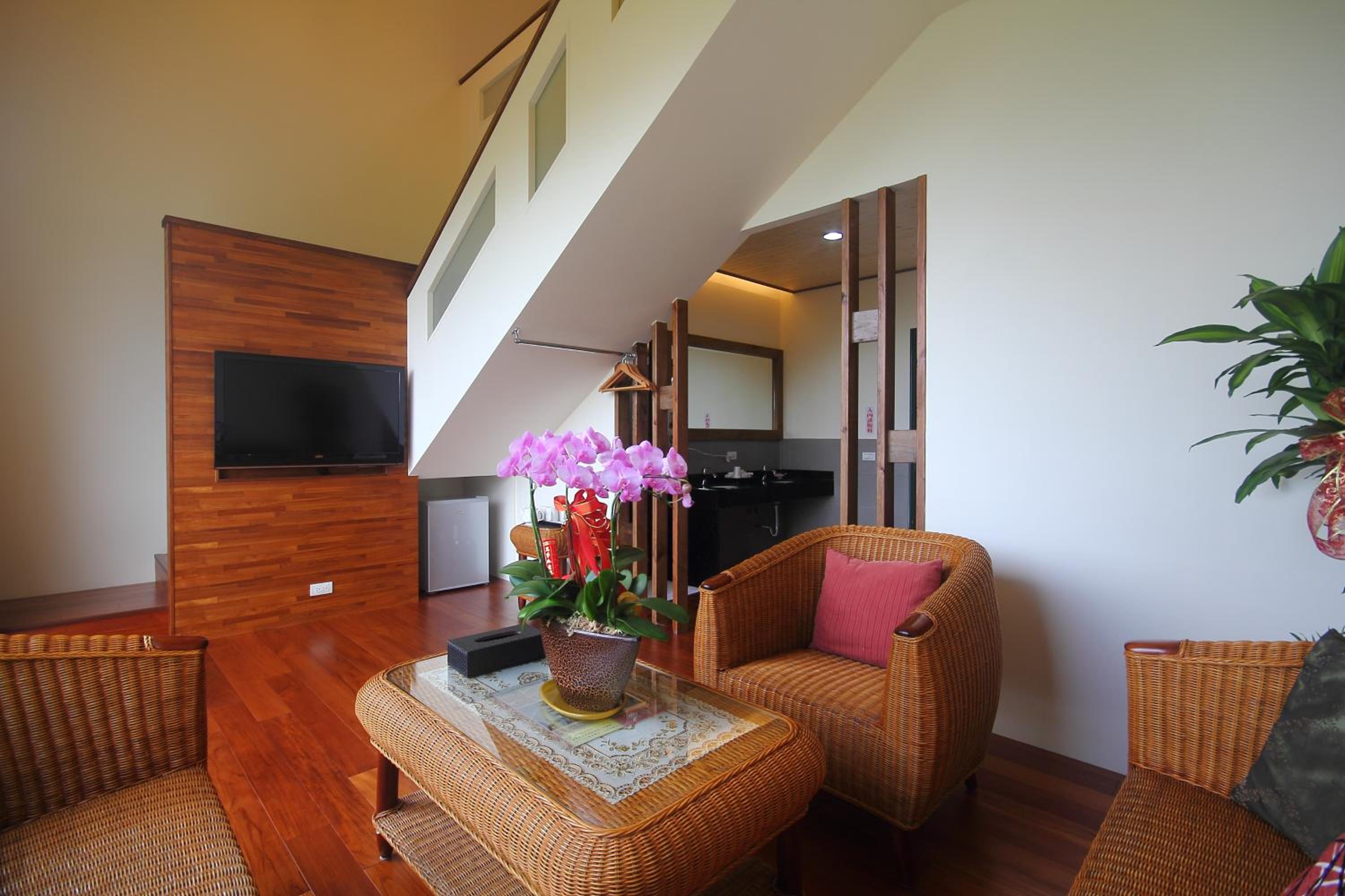 Family Room (6 Adults) photo 1