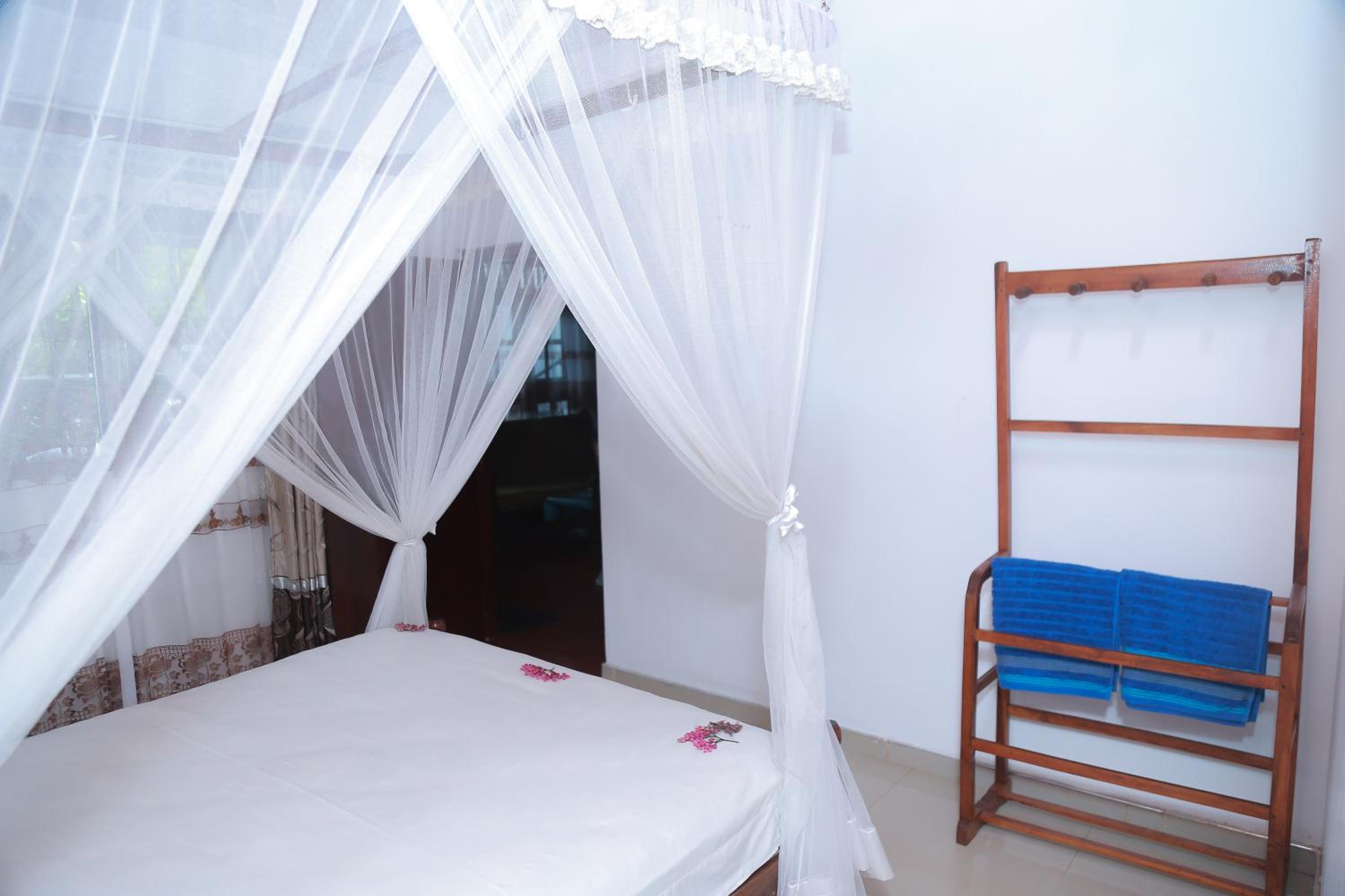 Small Double Room photo 3