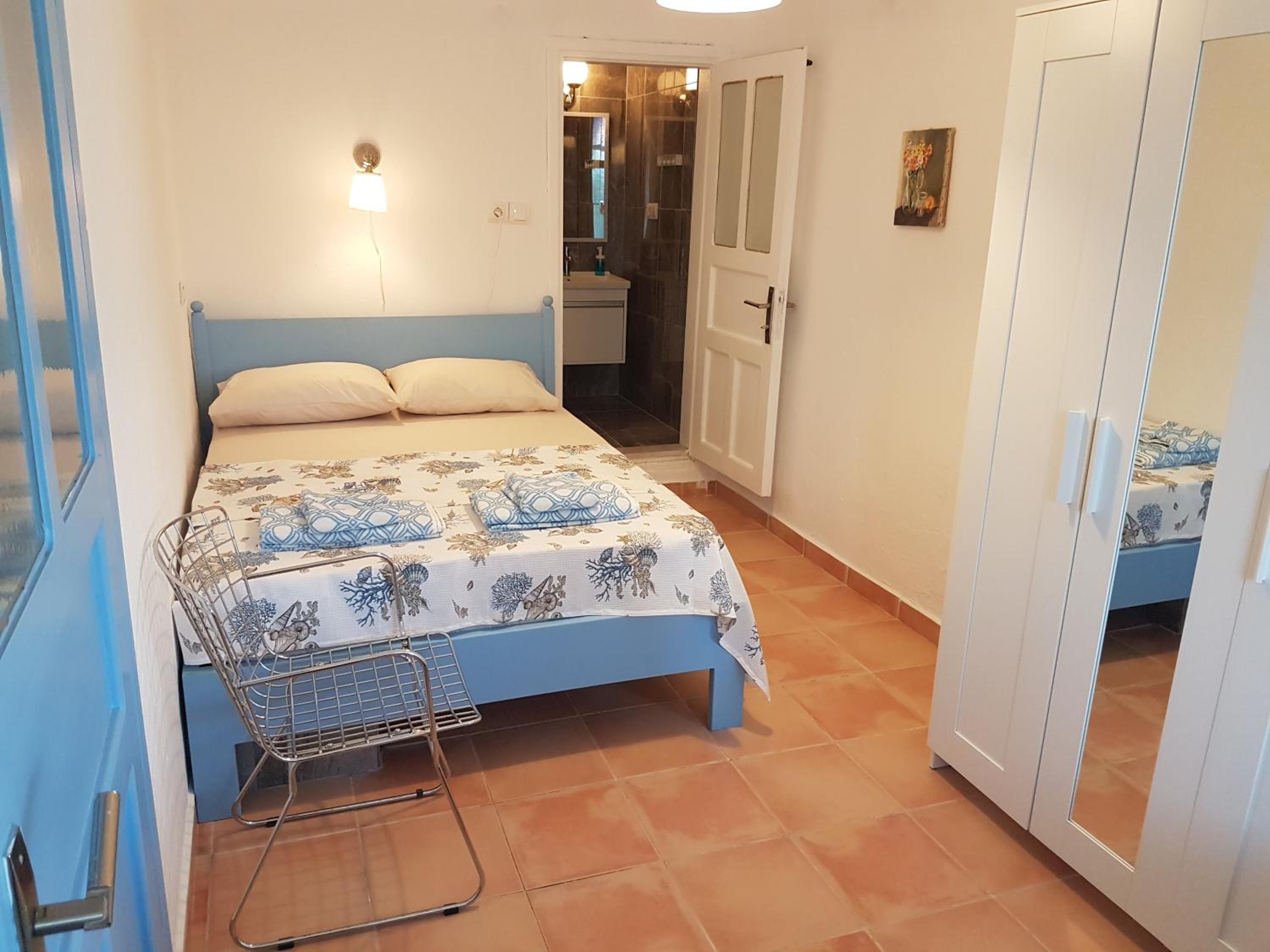 Triple Room with Private Bathroom photo 1