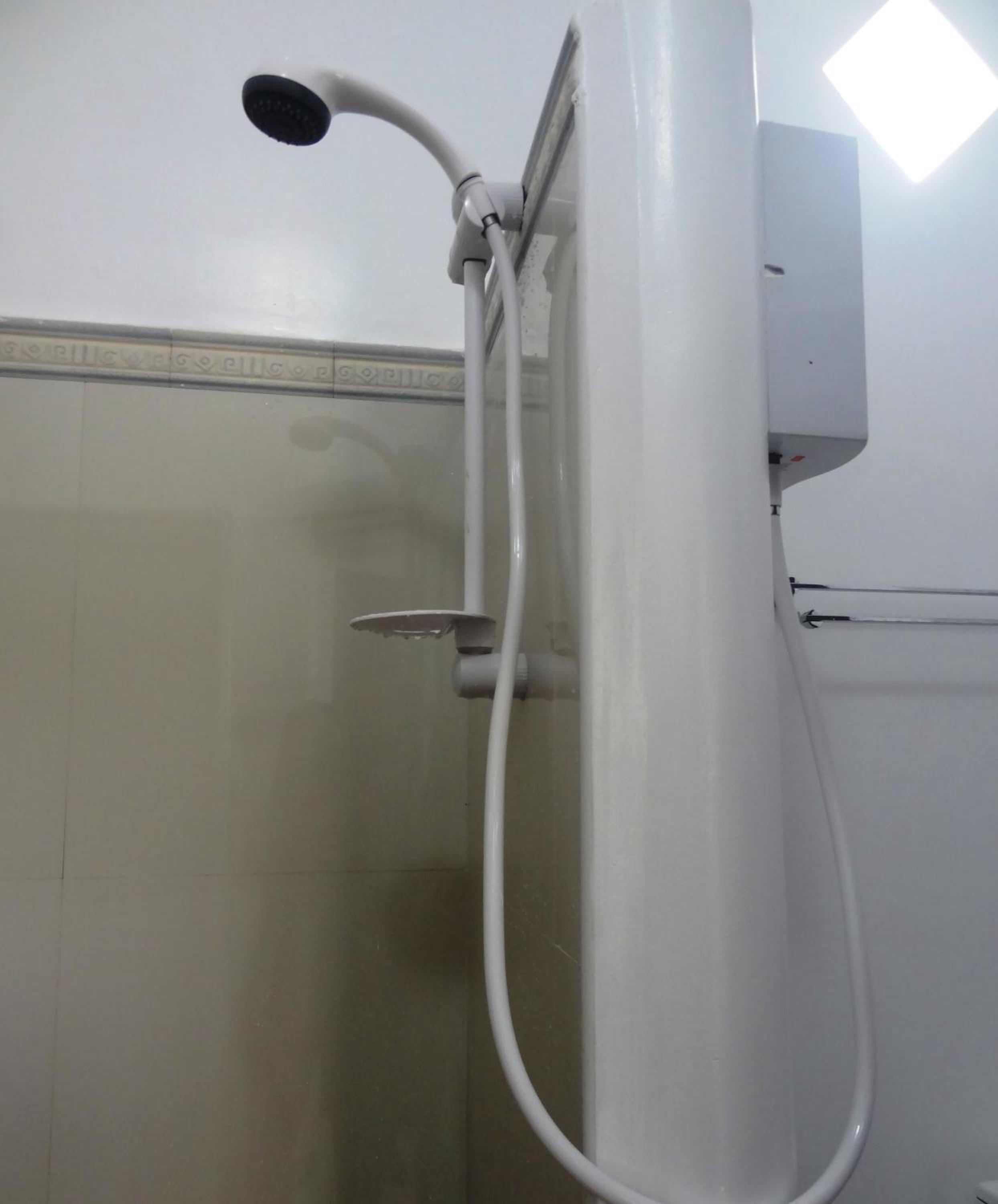Double Room - Photo 2
