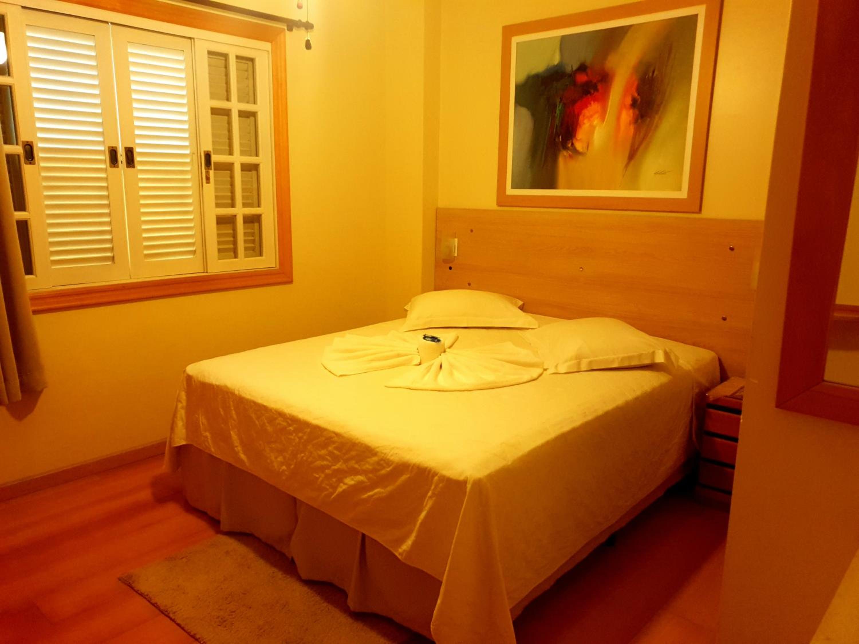 Standard Double Room - Photo 4