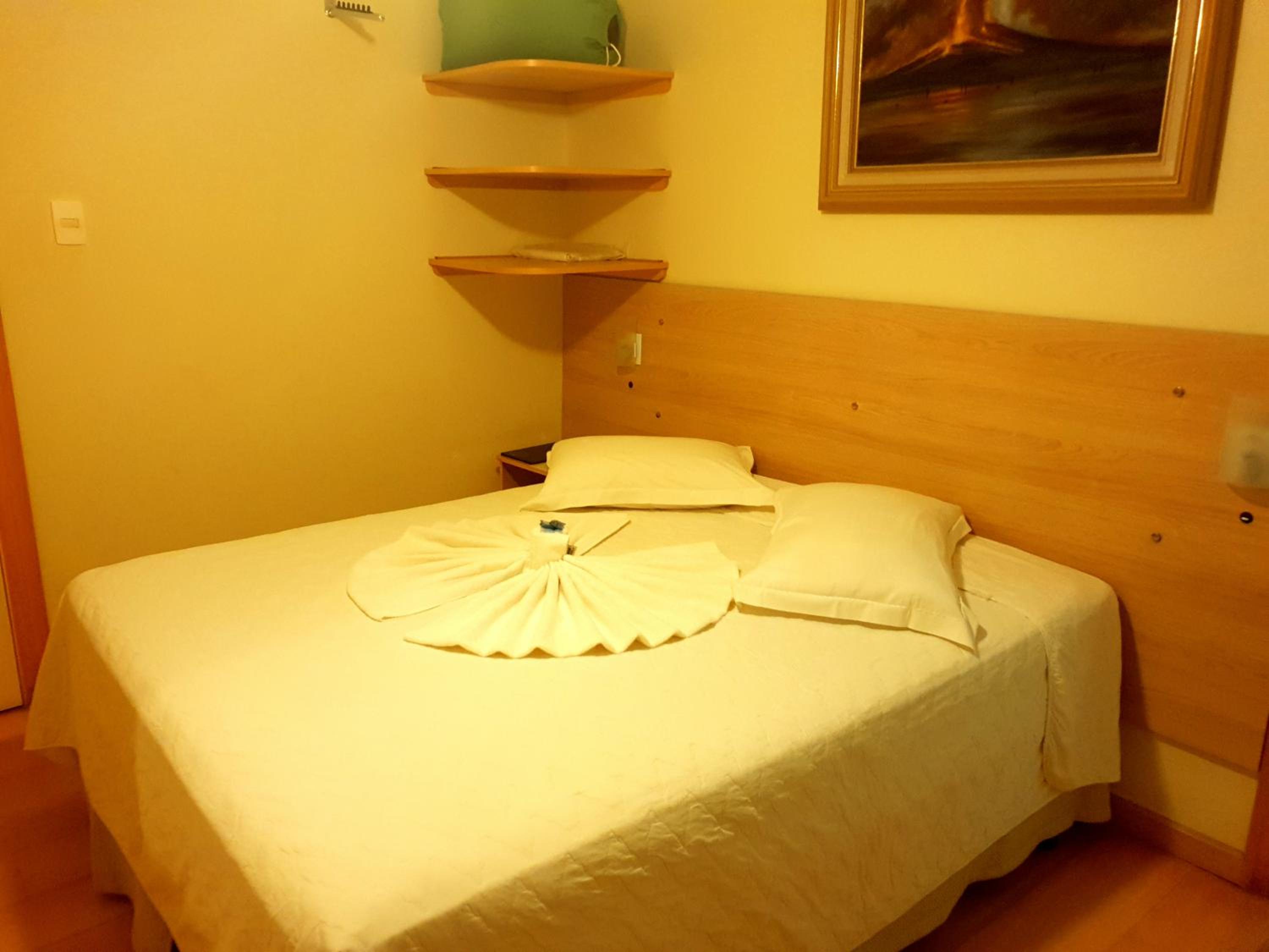 Standard Double Room - Photo 3