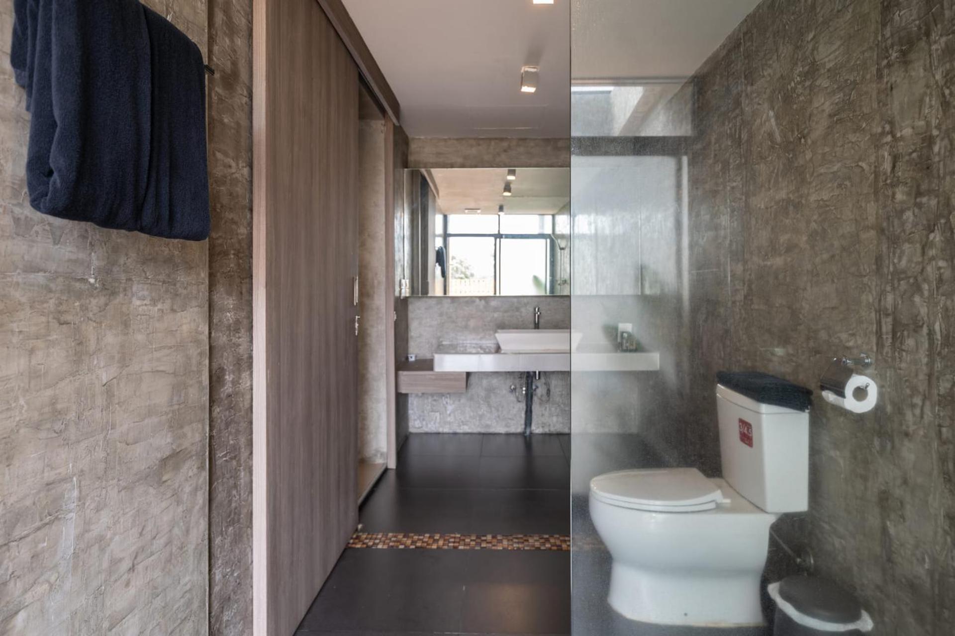 Suite with Private Pool - Photo 13