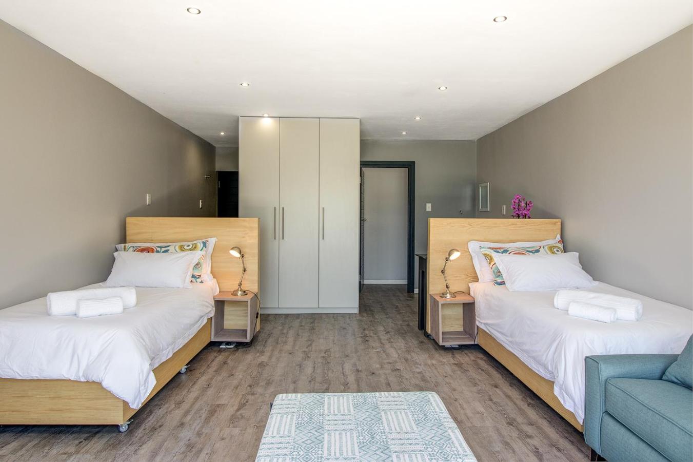 Deluxe Double or Twin Room with Sea View