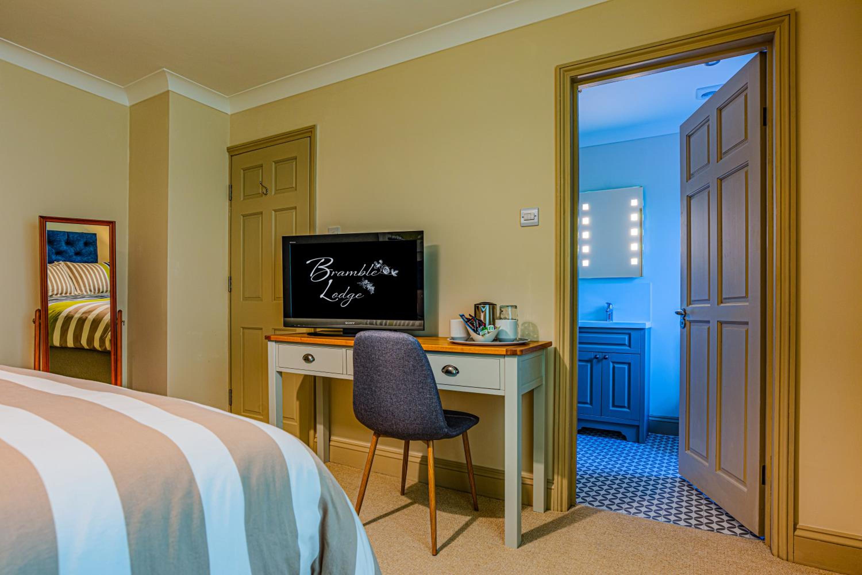 King Room with Garden View