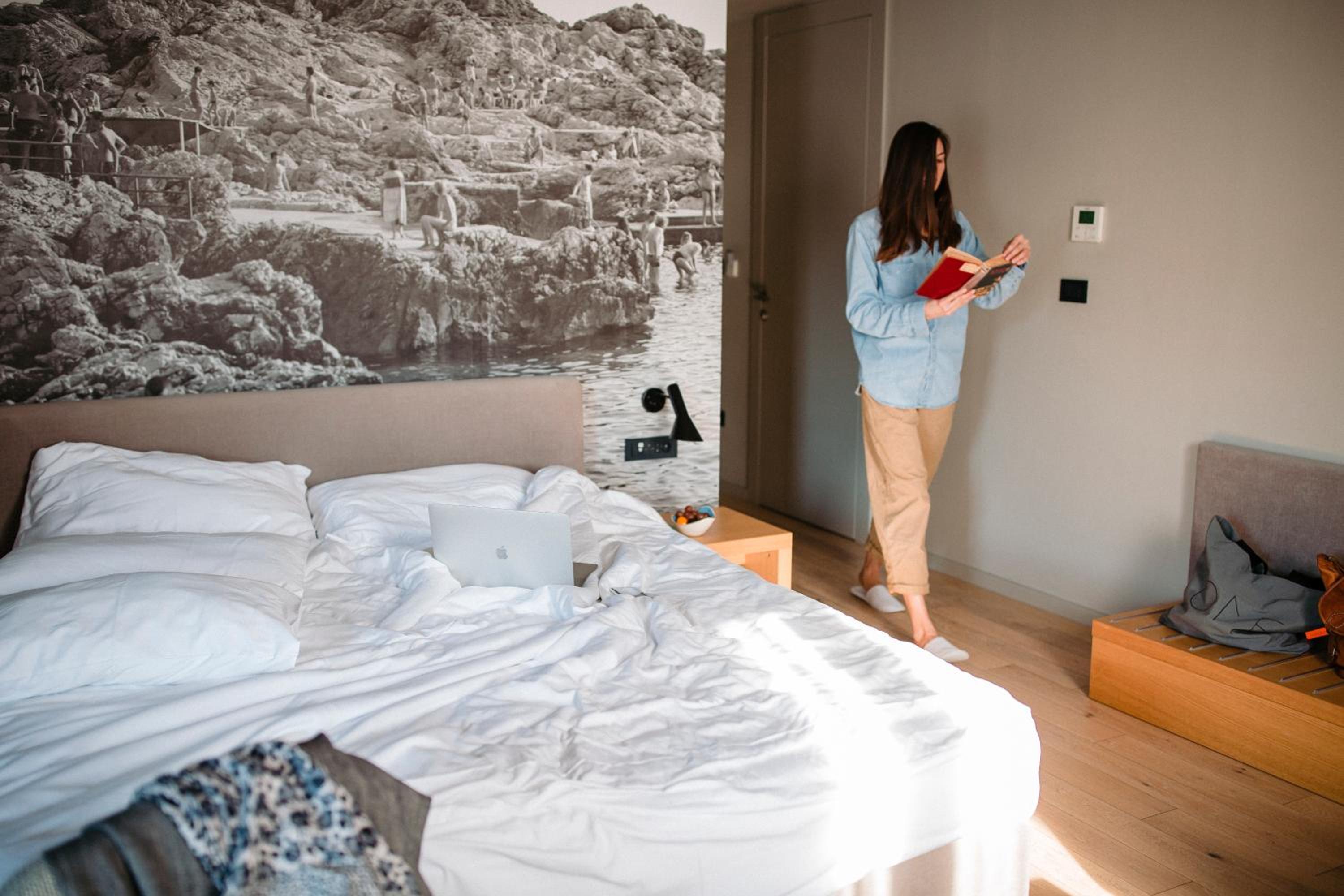 Special Offer - Double Room With Airport Transfer photo 3