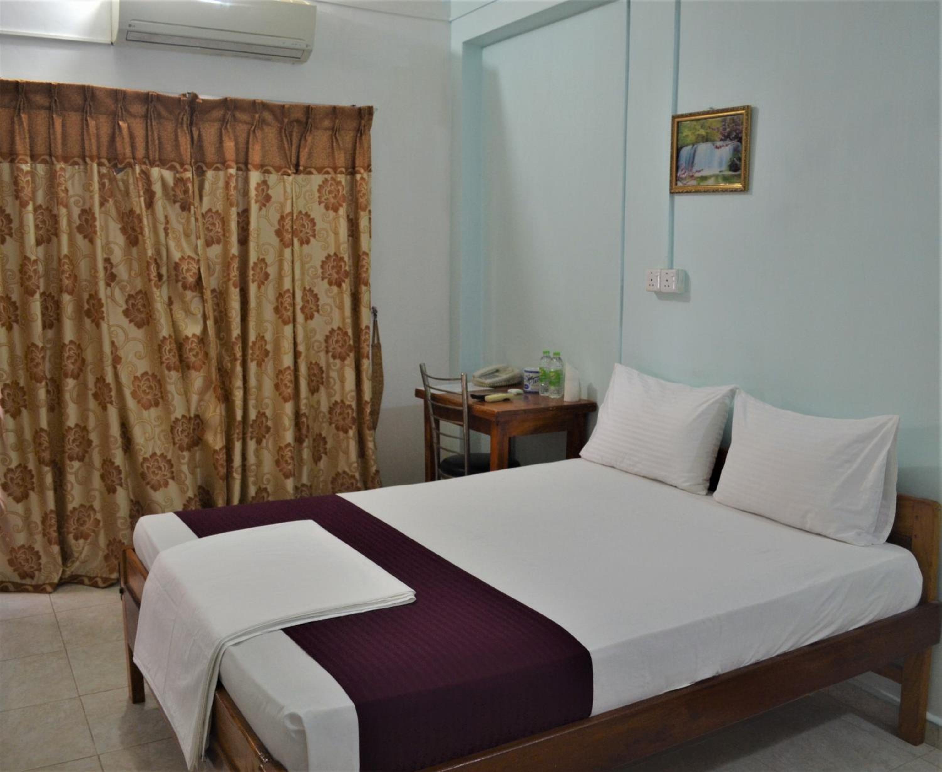 Standard Double Room photo 3