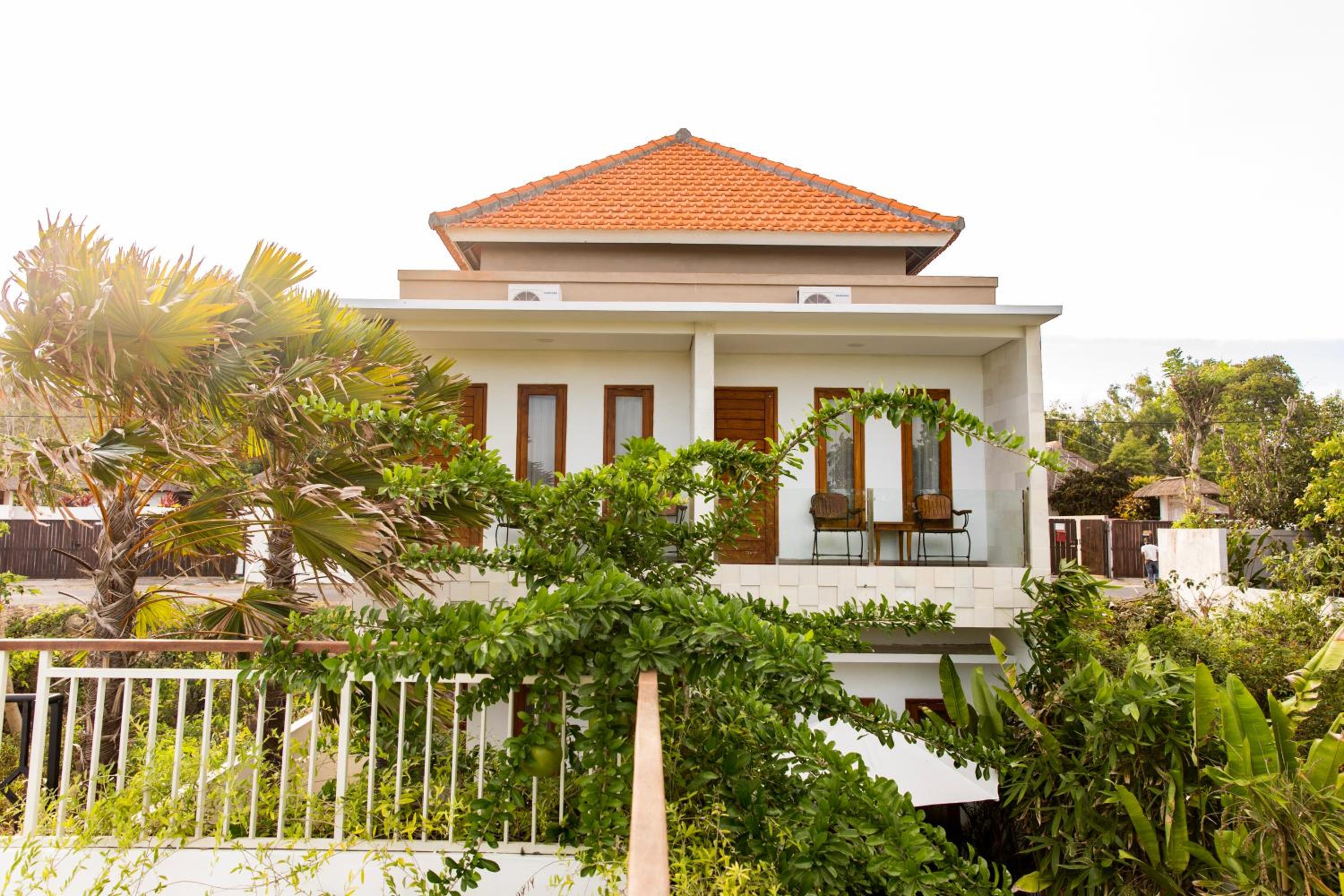 Villa with Private Pool - Photo 3