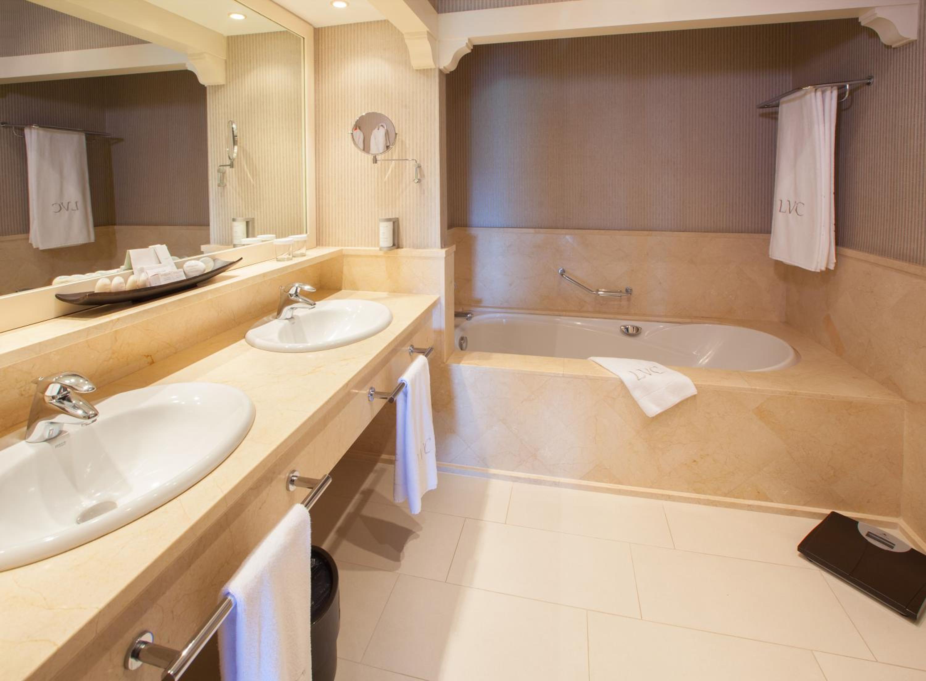 Junior Suite  - Photo 6