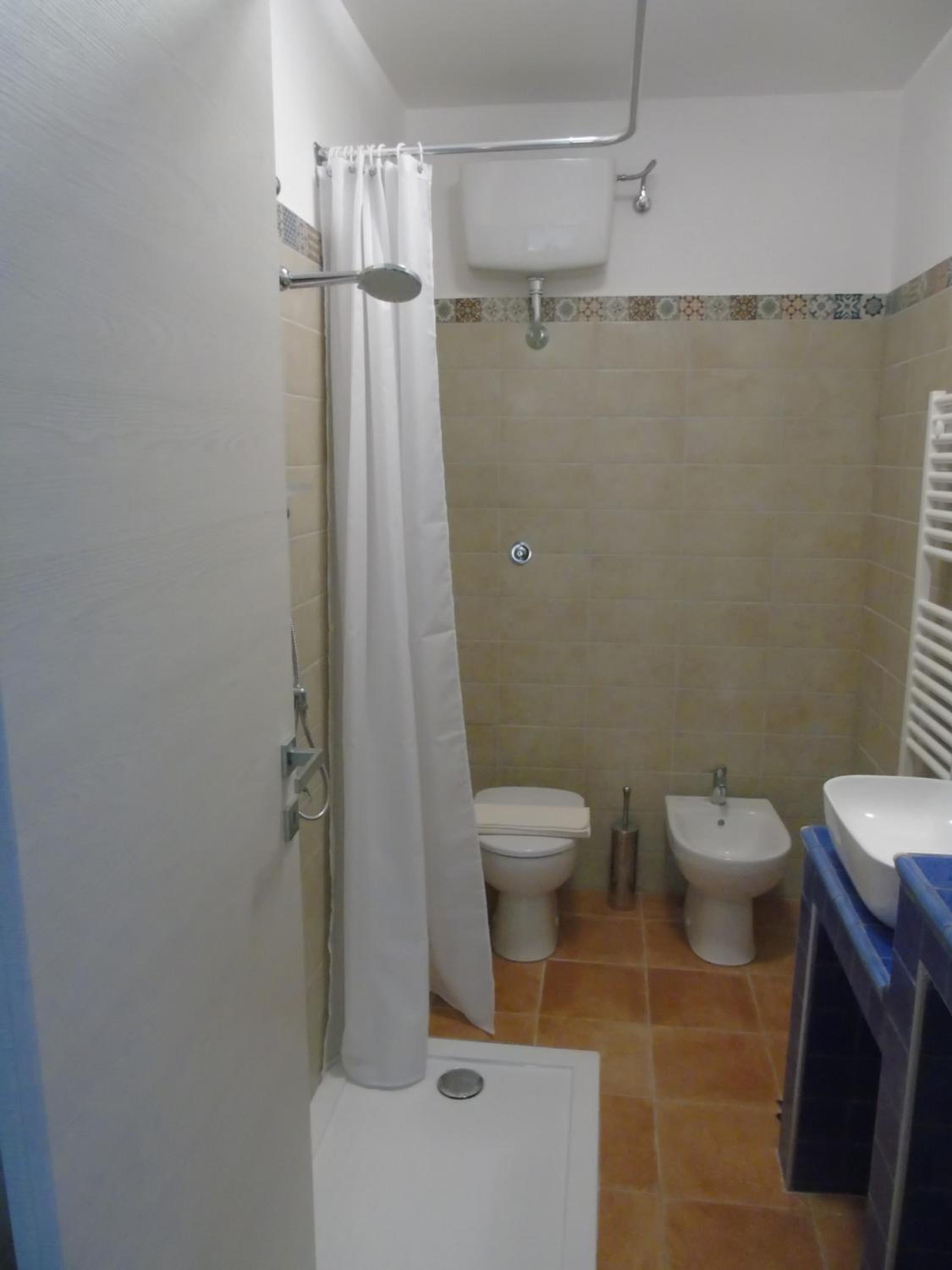 Large Single Room photo 3