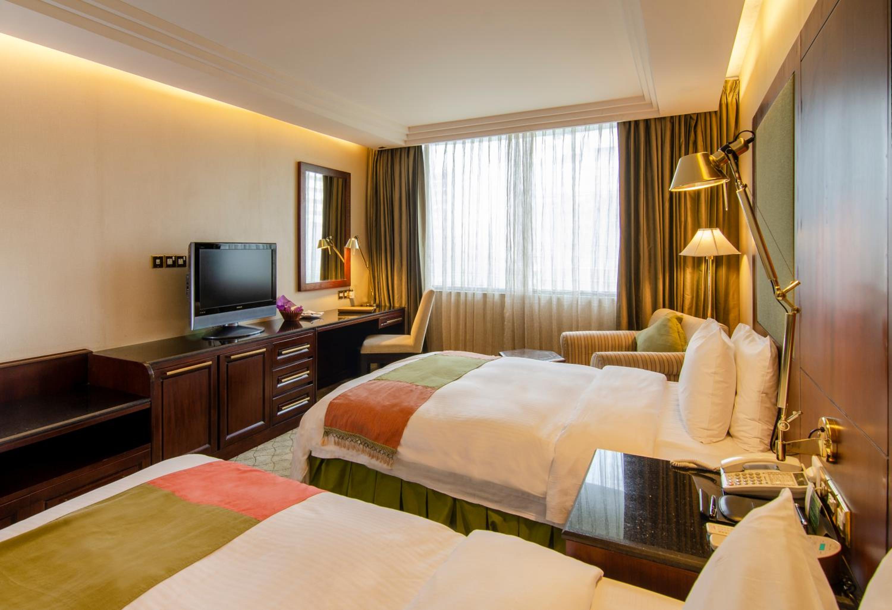 Deluxe Twin Room - Photo 4